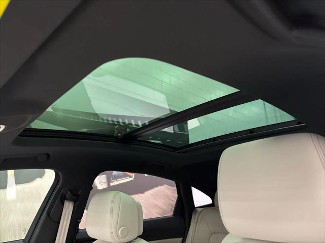 2024 AUDI Q8 - Image 24