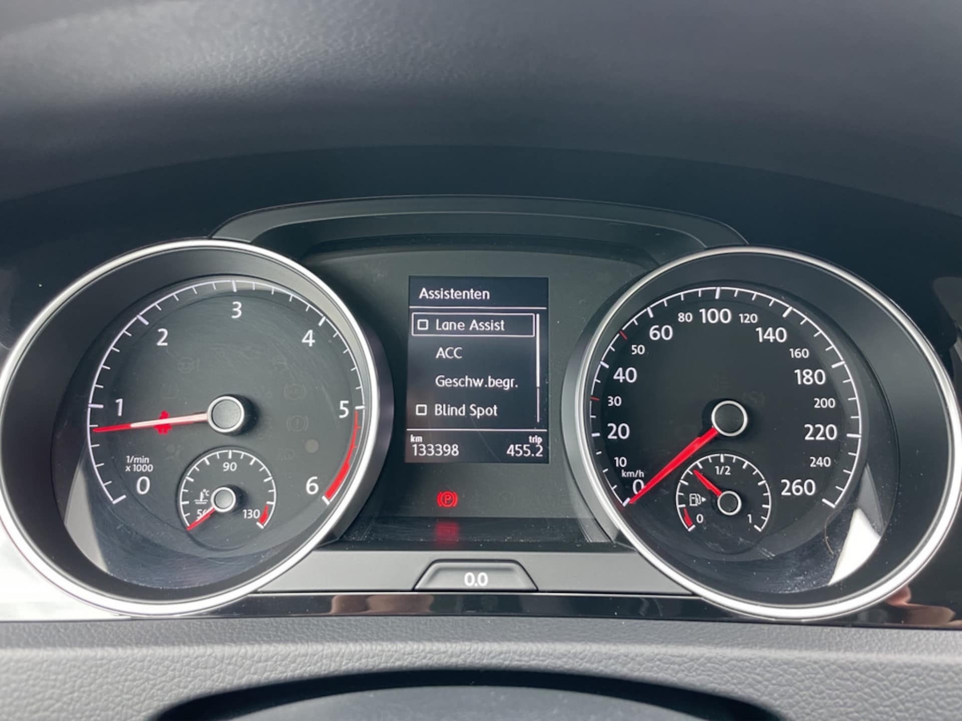 Volkswagen Golf IQ.DRIVE