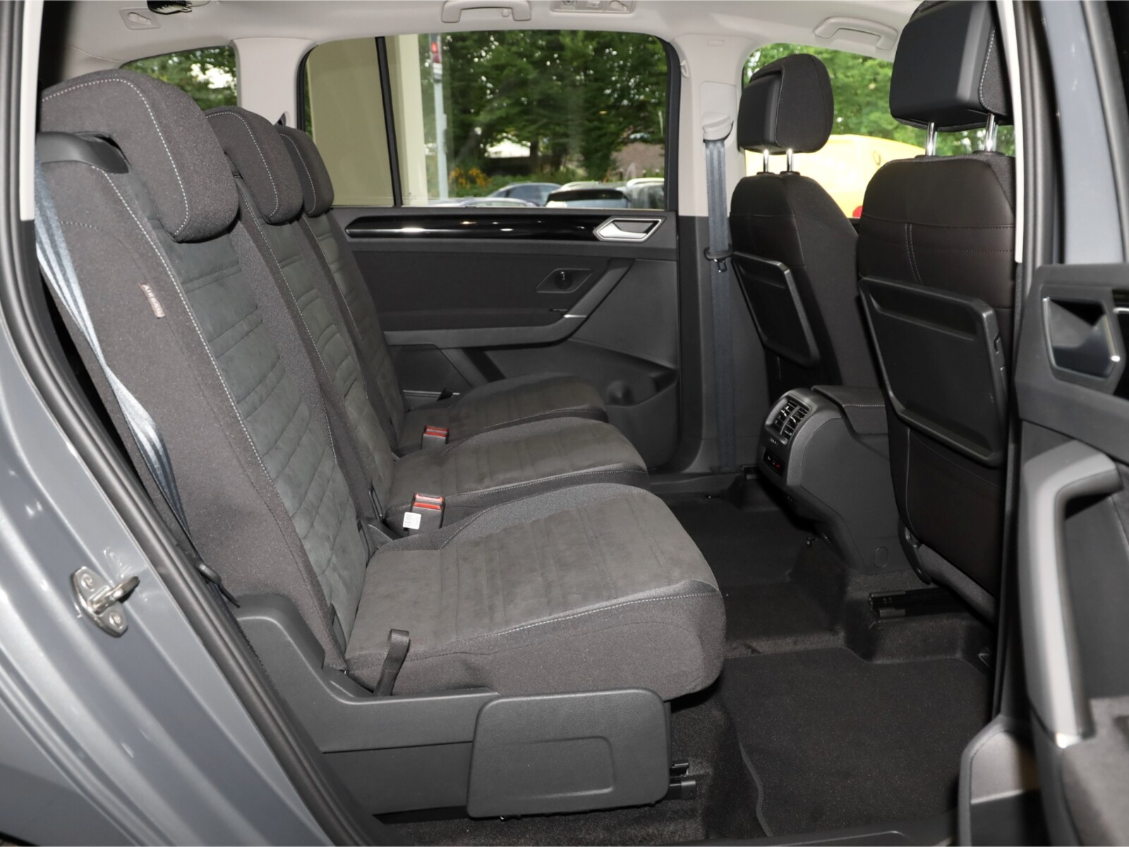 Volkswagen Touran – Bild 4