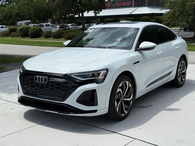 2024 Audi Q8 Sportback e-tron