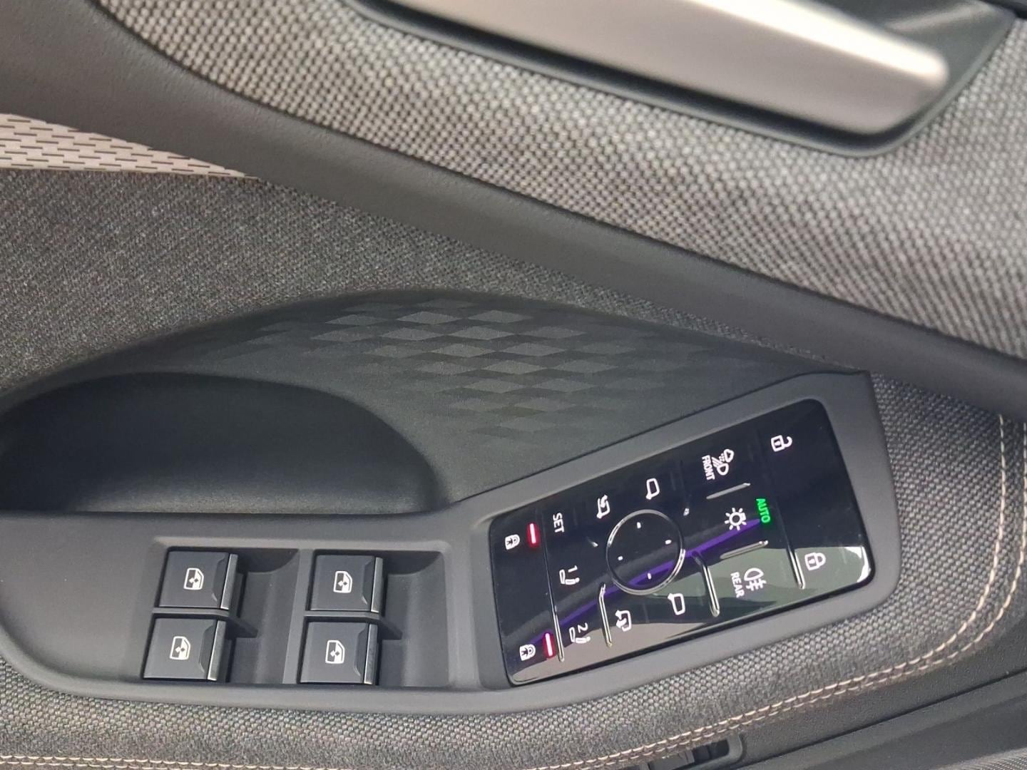 Bild über Audi A5 Avant TFSI quattro S tronic - für weitere Informationen kontaktieren Sie den Audi Partner