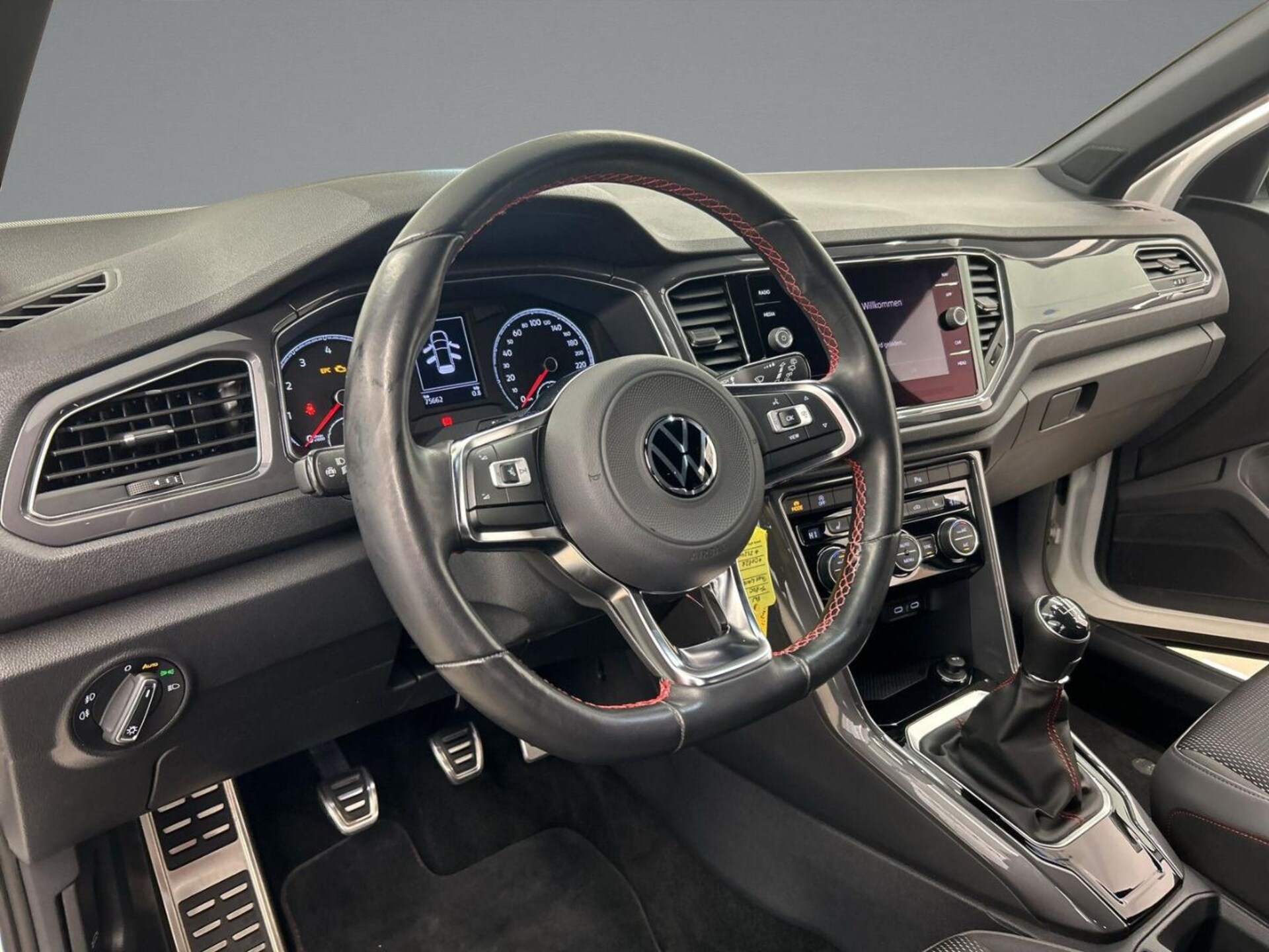 Volkswagen T-Roc Sport