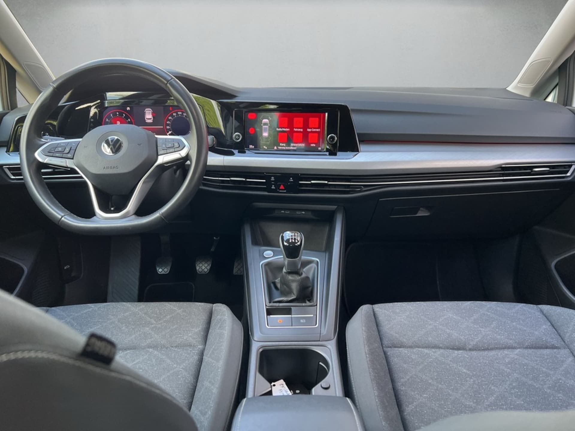 Volkswagen Golf Variant Life