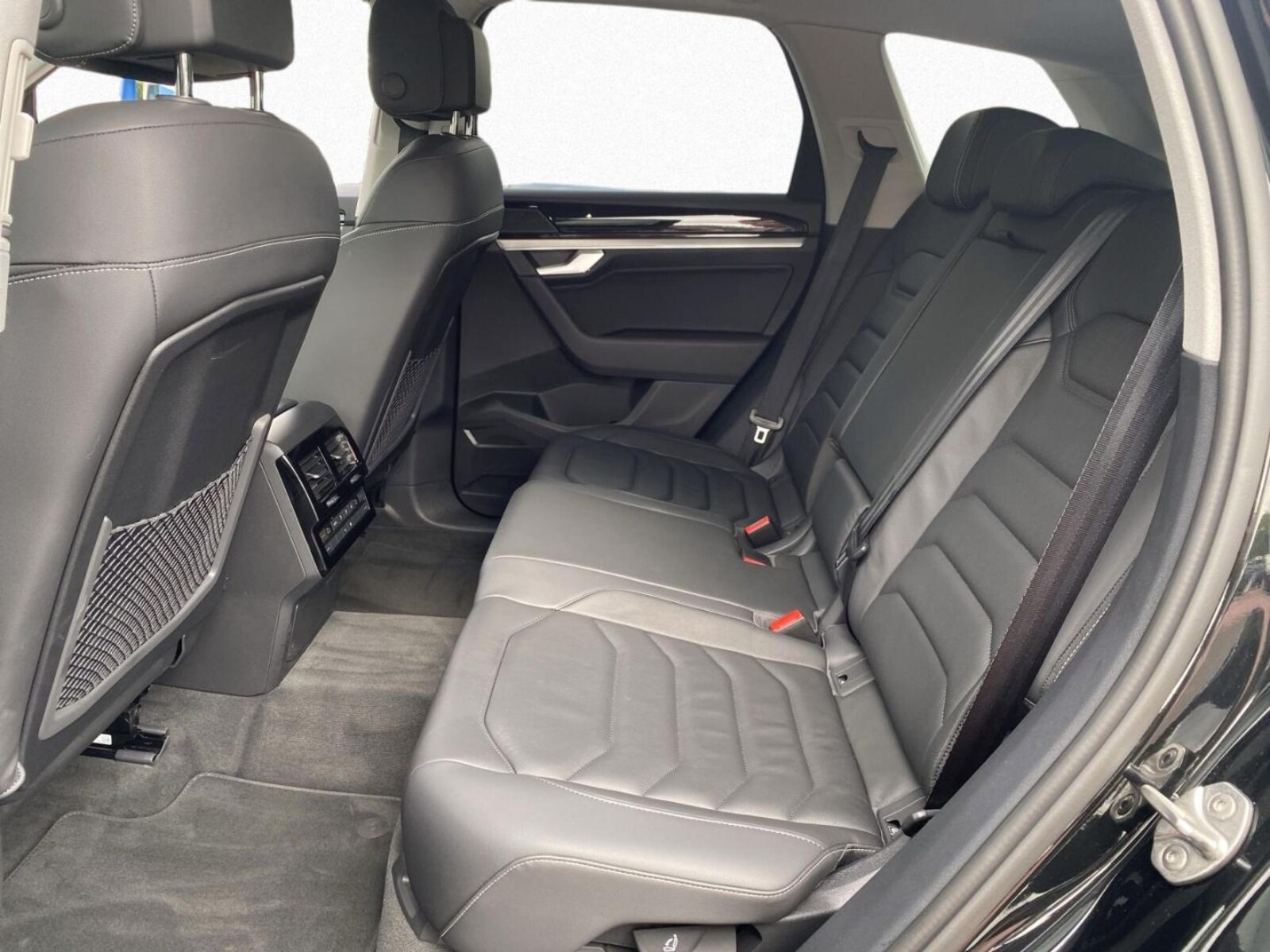 Volkswagen Touareg – Bild 12