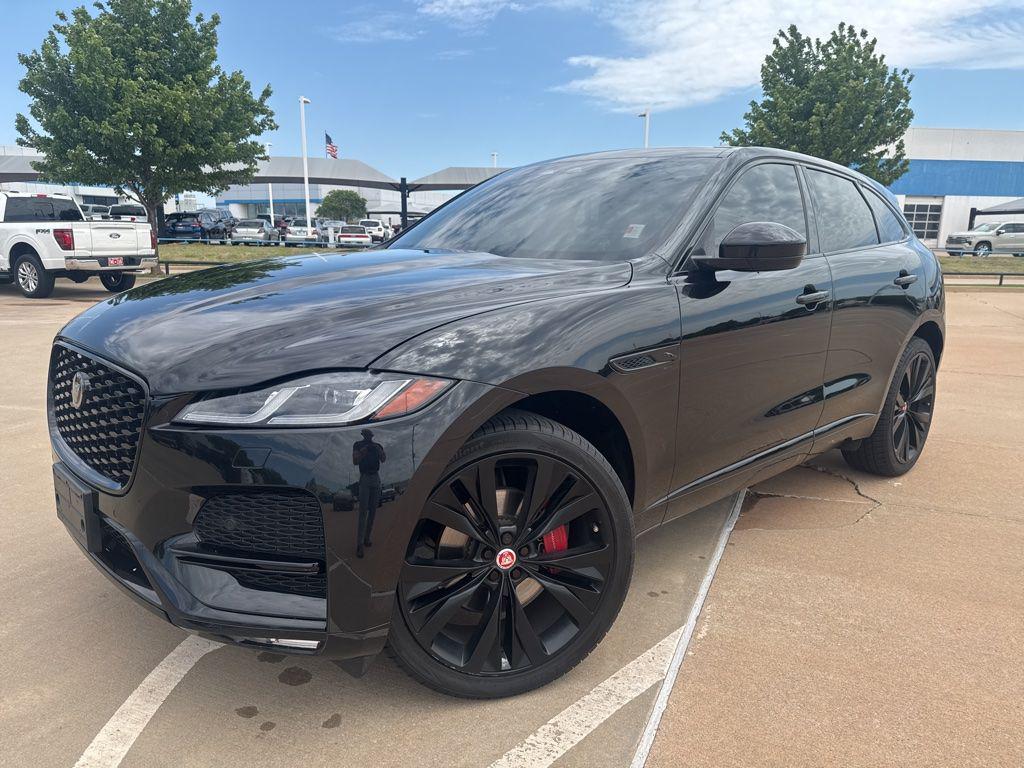 2022 Jaguar F-PACE P250 S's photo