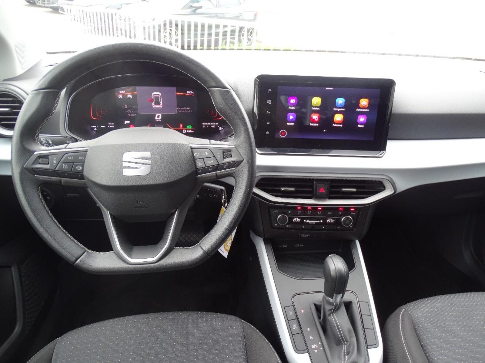 SEAT Arona – Bild 8