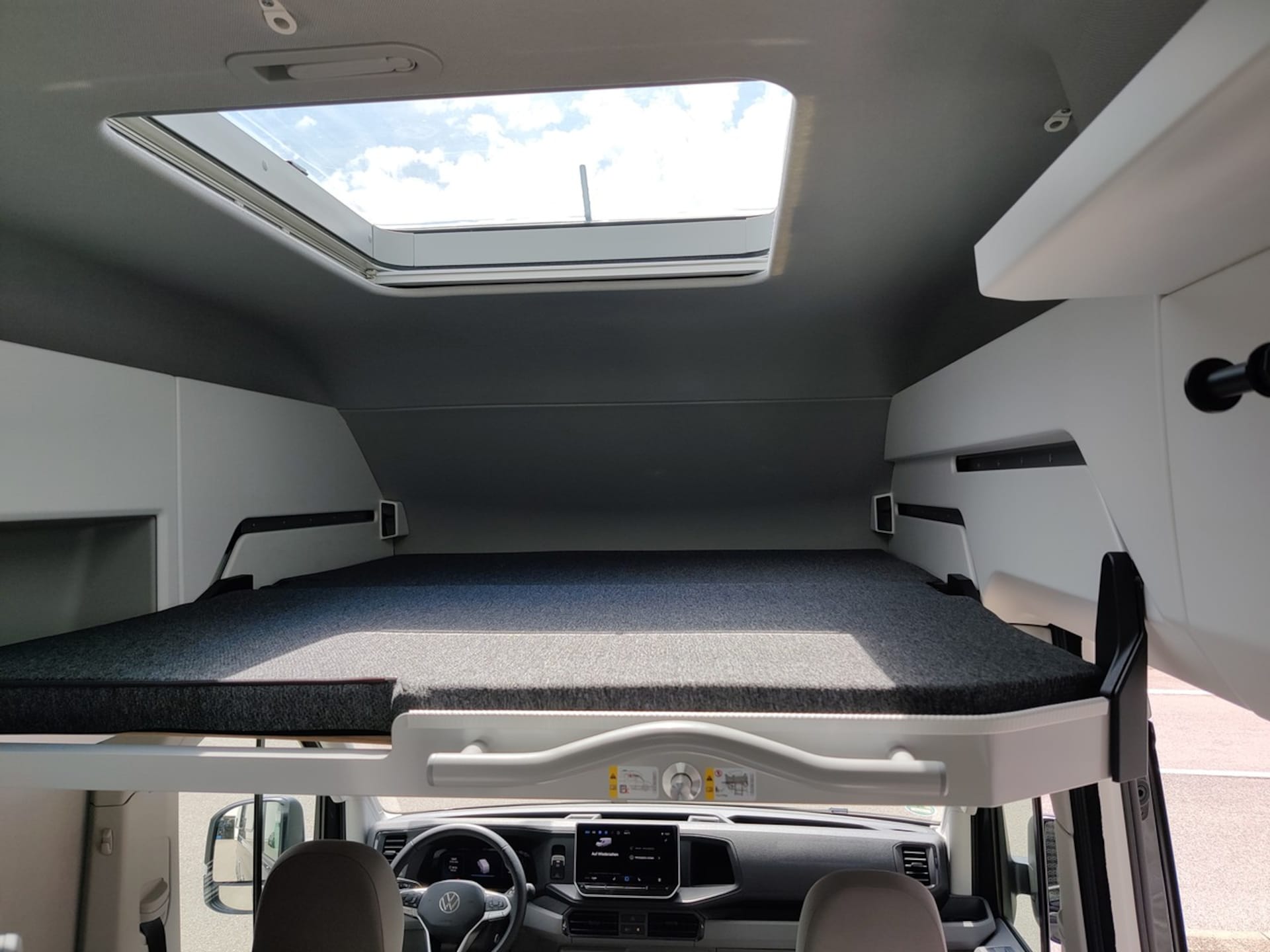 Volkswagen Grand California 600