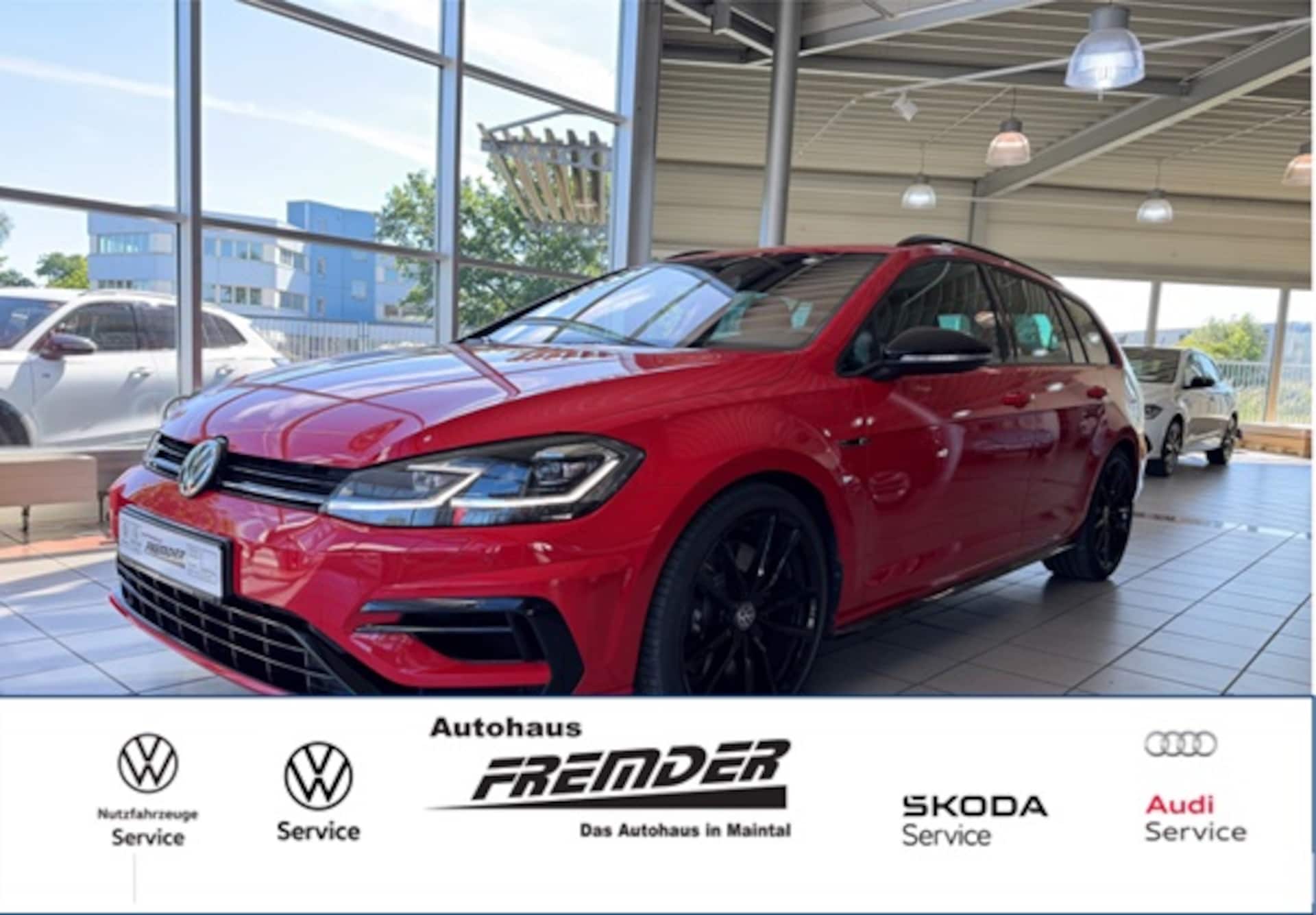 Volkswagen Golf Variant R