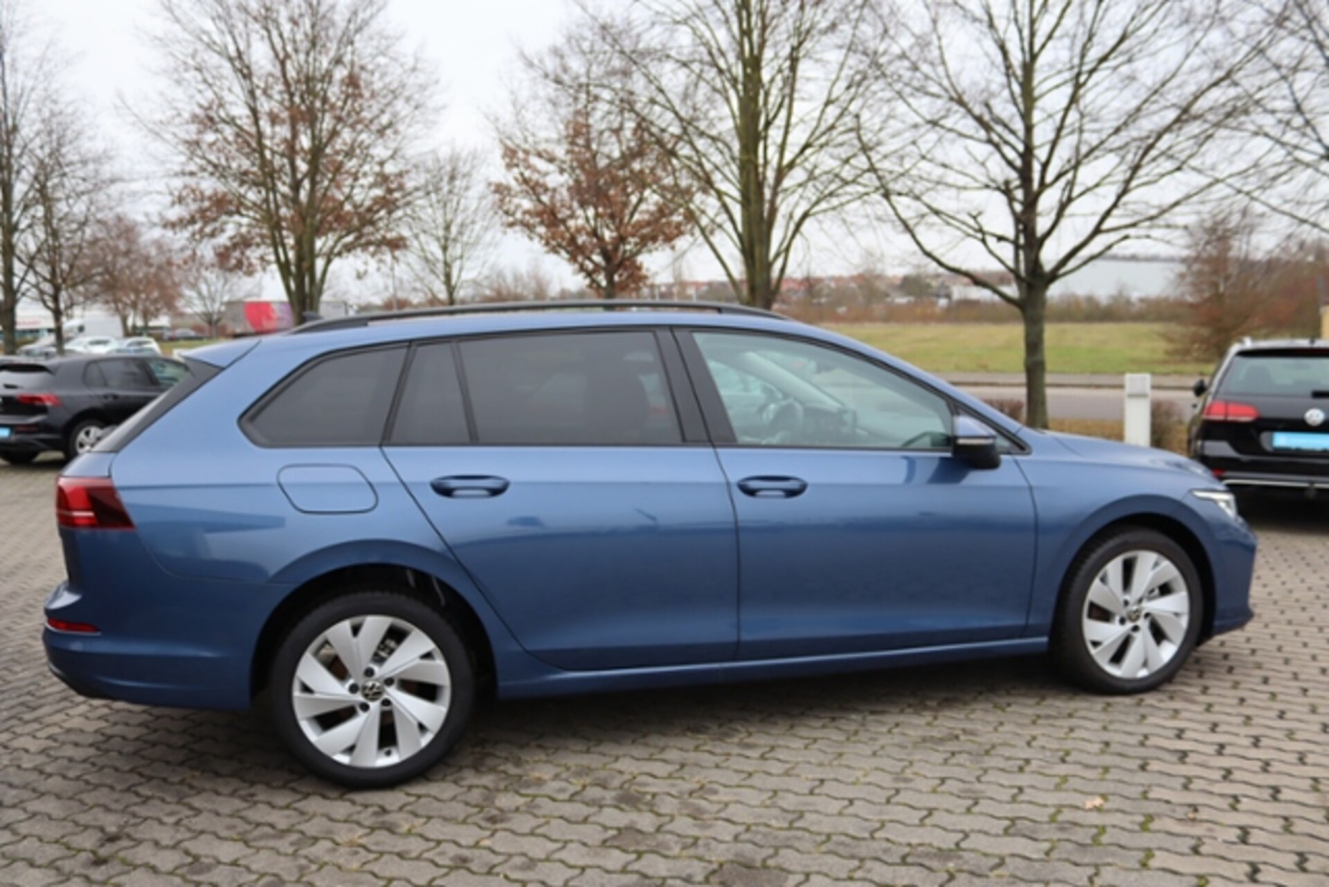 Volkswagen Golf Variant Life