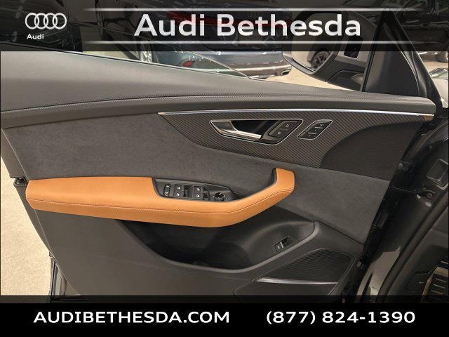 2026 Audi RS Q8 Base - Photo 14