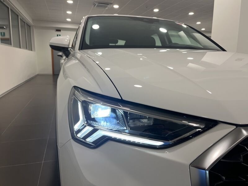 Immagine di Audi Q3 Sportback TFSI e Business Plus 45 TFSI e 180 kW (245 CV) S tronic - Vista: for more details contact your dealer