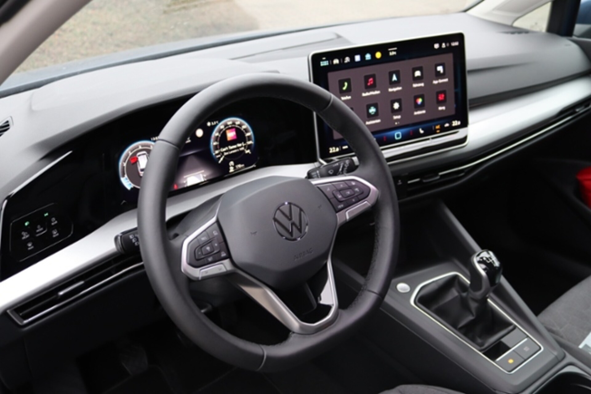 Volkswagen Golf Variant Life