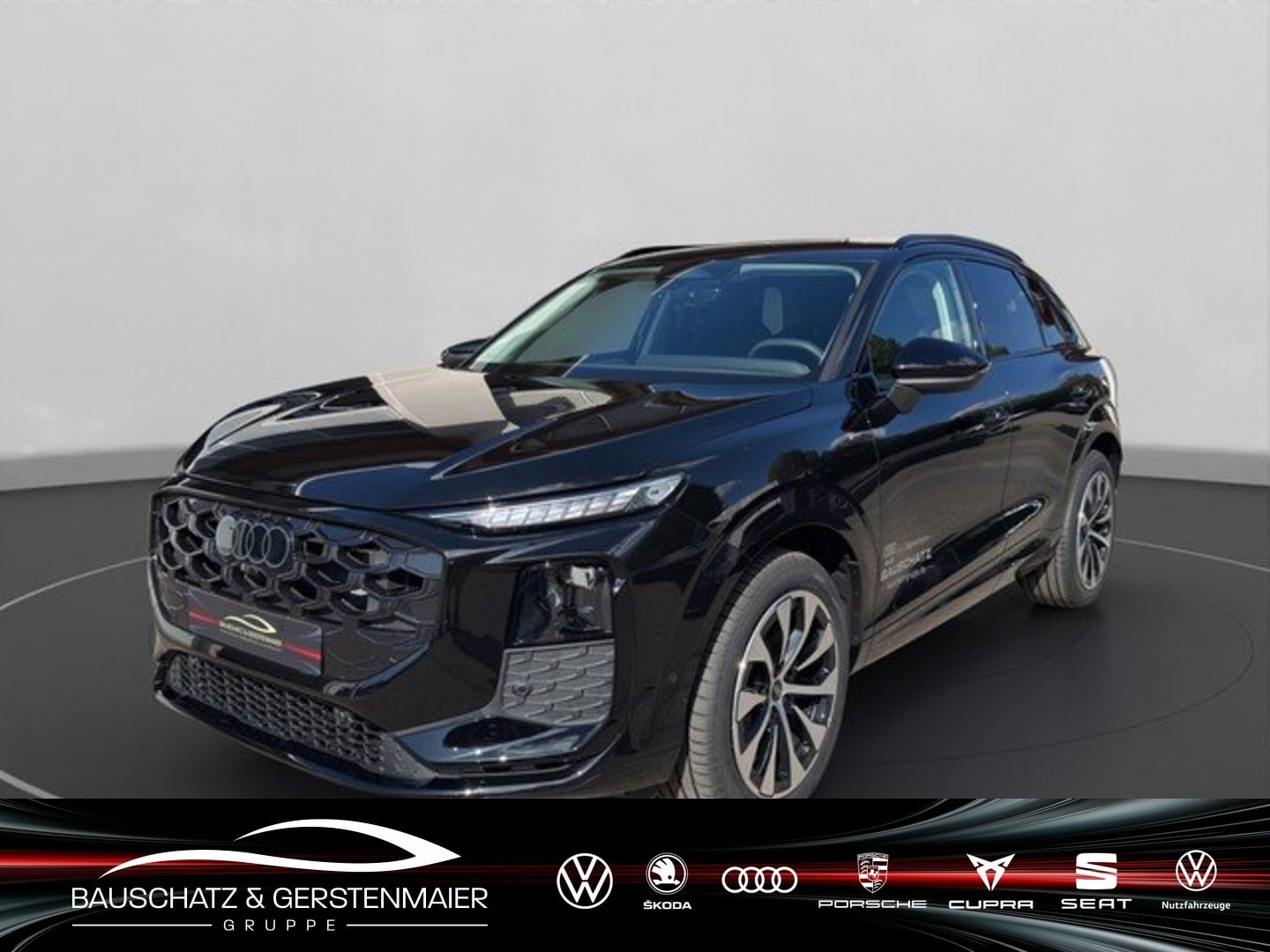 Bild über Audi Q3 SUV TFSI quattro 150 kW S tronic - für weitere Informationen kontaktieren Sie den Audi Partner