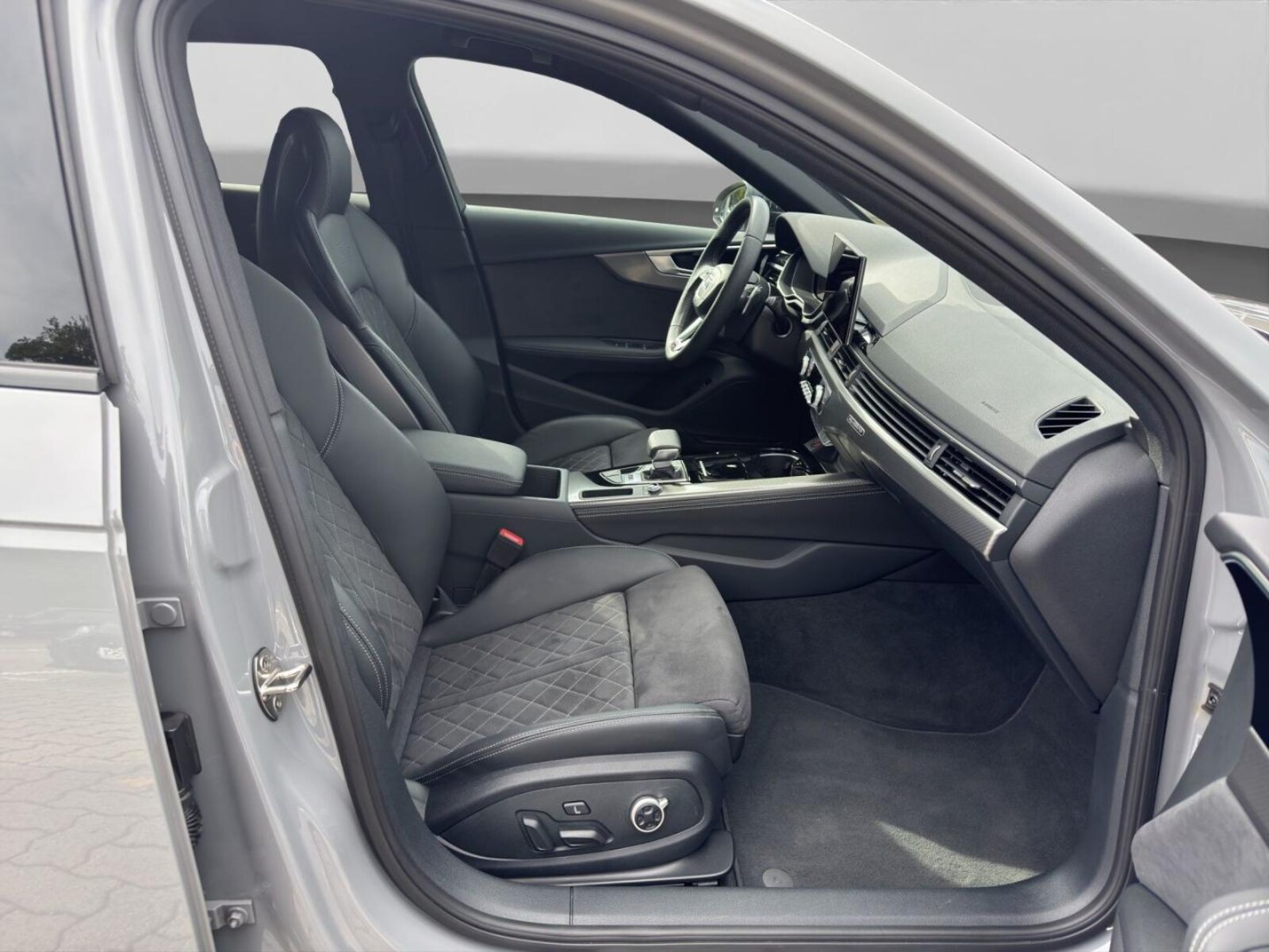 Audi RS 4 Avant – Bild 4