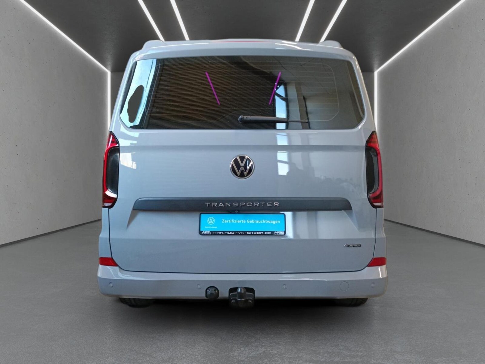 Volkswagen Transporter Kasten kurzer Radstand – Bild 6