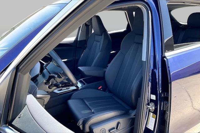 2025 Audi Q5 Premium Plus - Photo 8