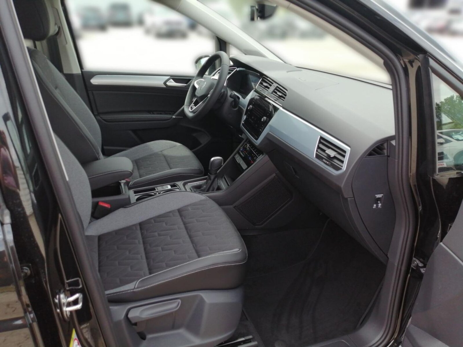 Volkswagen Touran – Bild 14