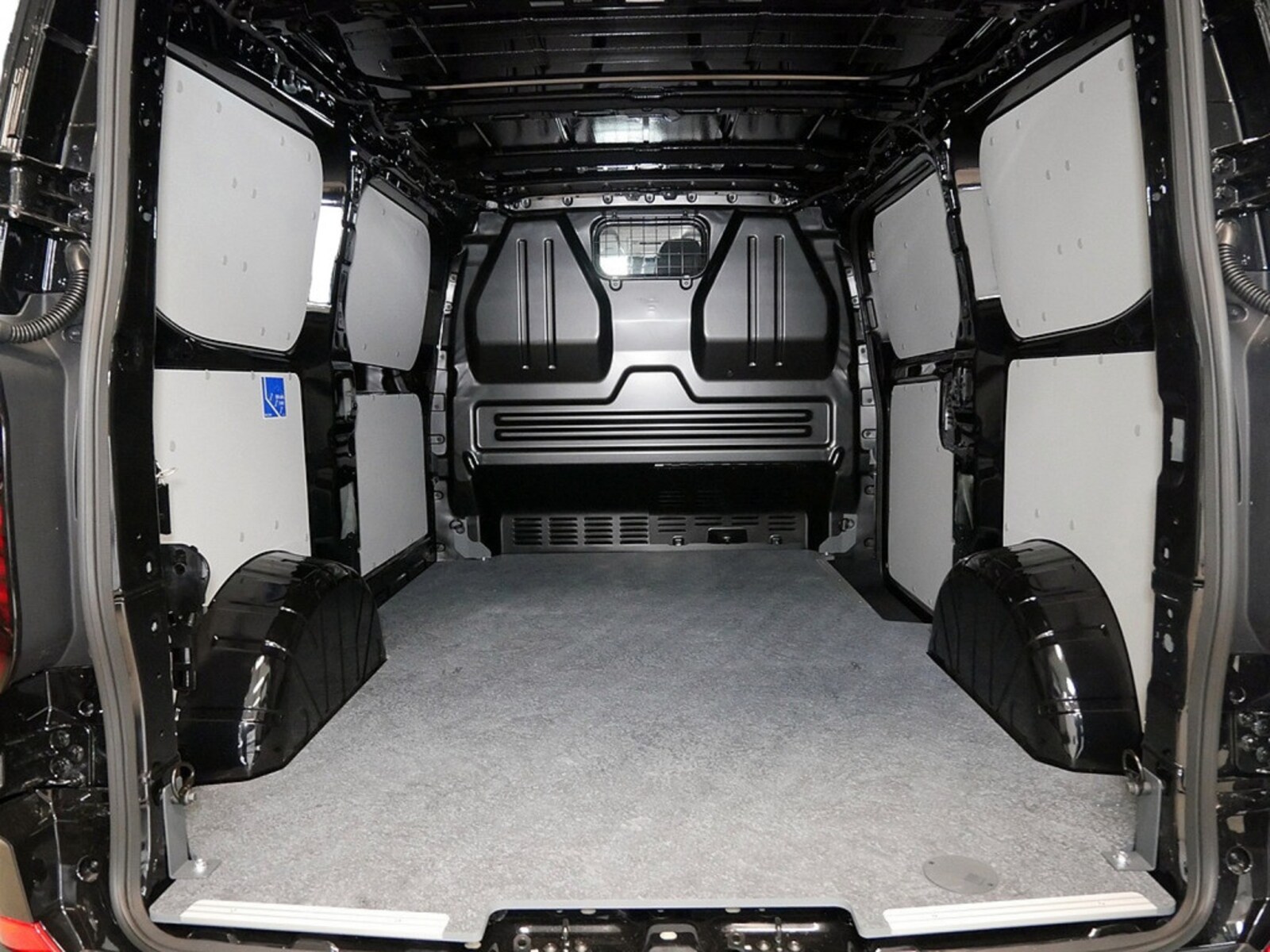 Volkswagen Transporter Kasten kurzer Radstand – Bild 13