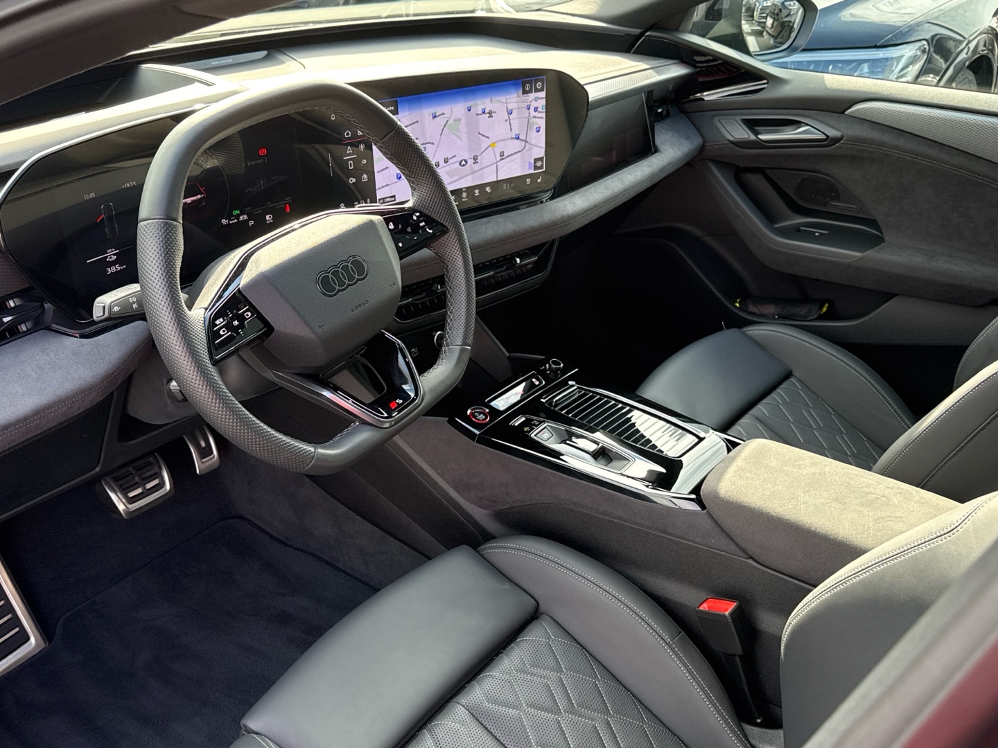 Bild über Audi A6 Avant e-tron e-tron performance - für weitere Informationen kontaktieren Sie den Audi Partner