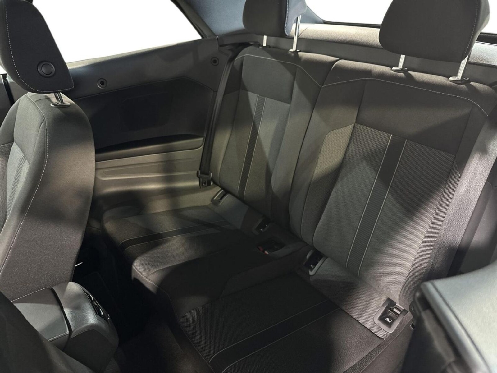 Volkswagen T-Roc Cabriolet – Bild 12