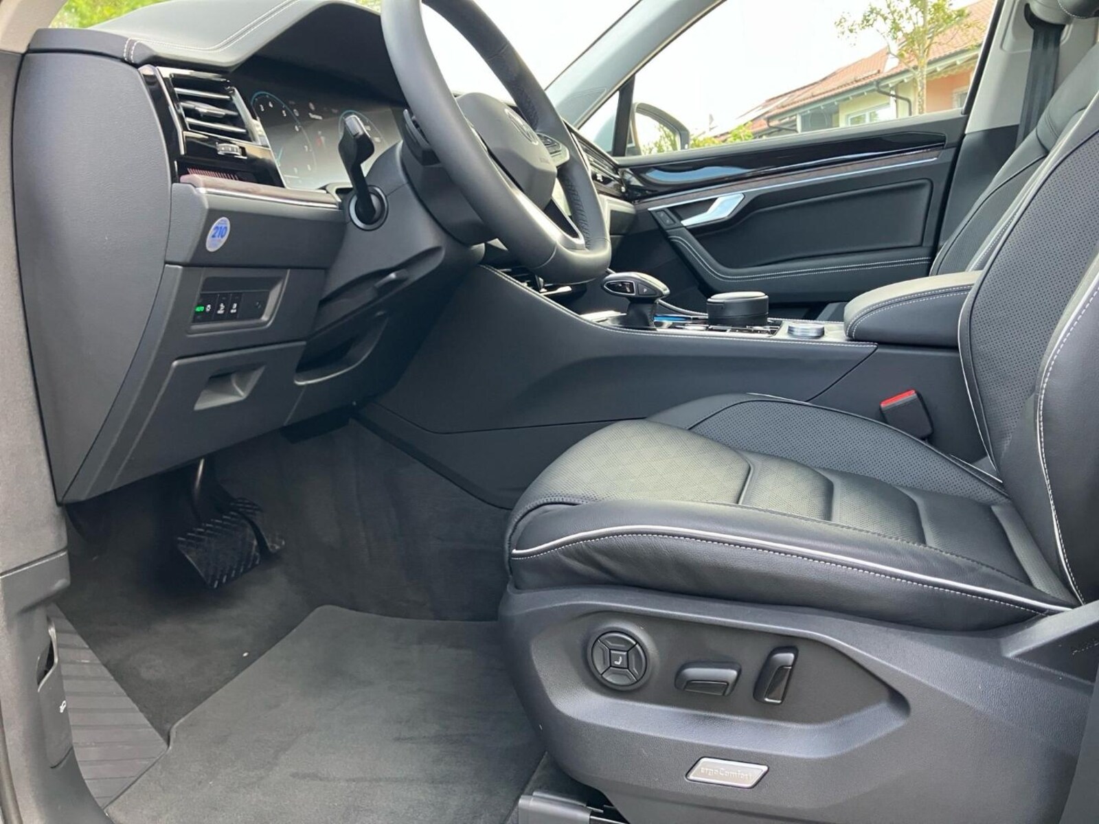 Volkswagen Touareg – Bild 19