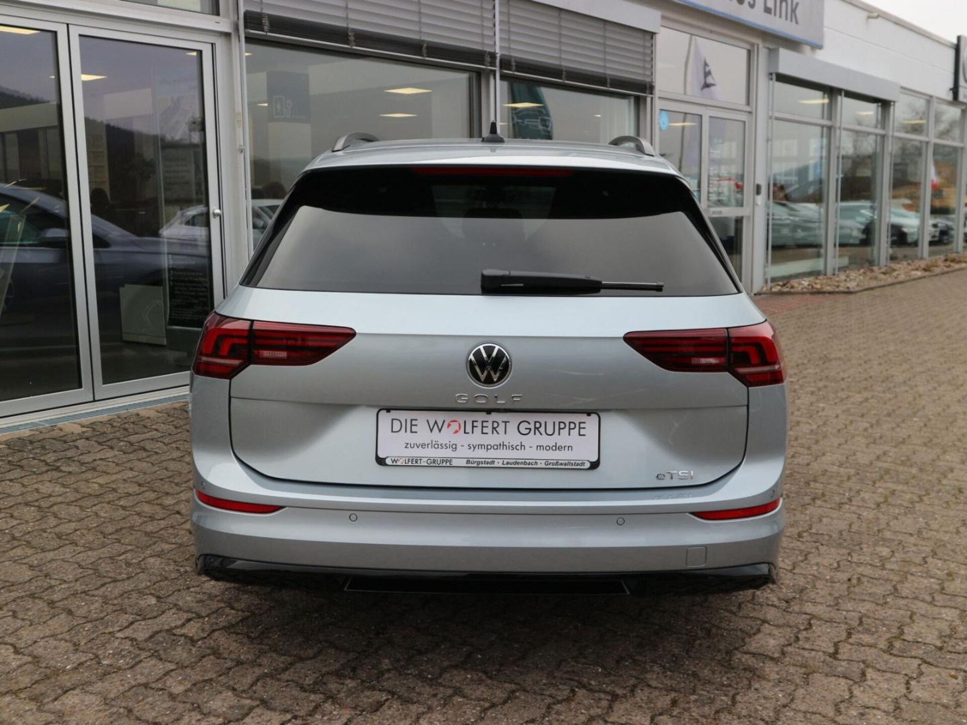 Volkswagen Golf Variant R-Line
