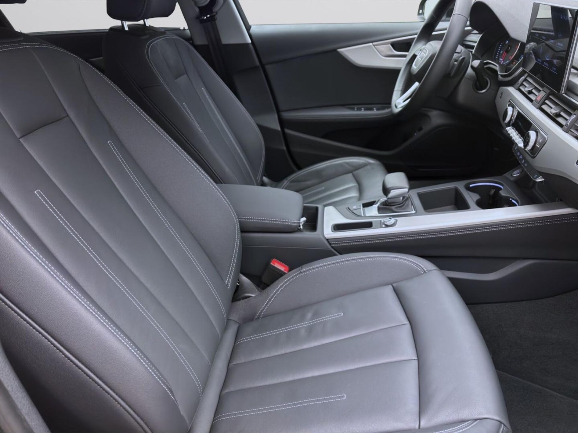 Audi A4 Limousine Advanced