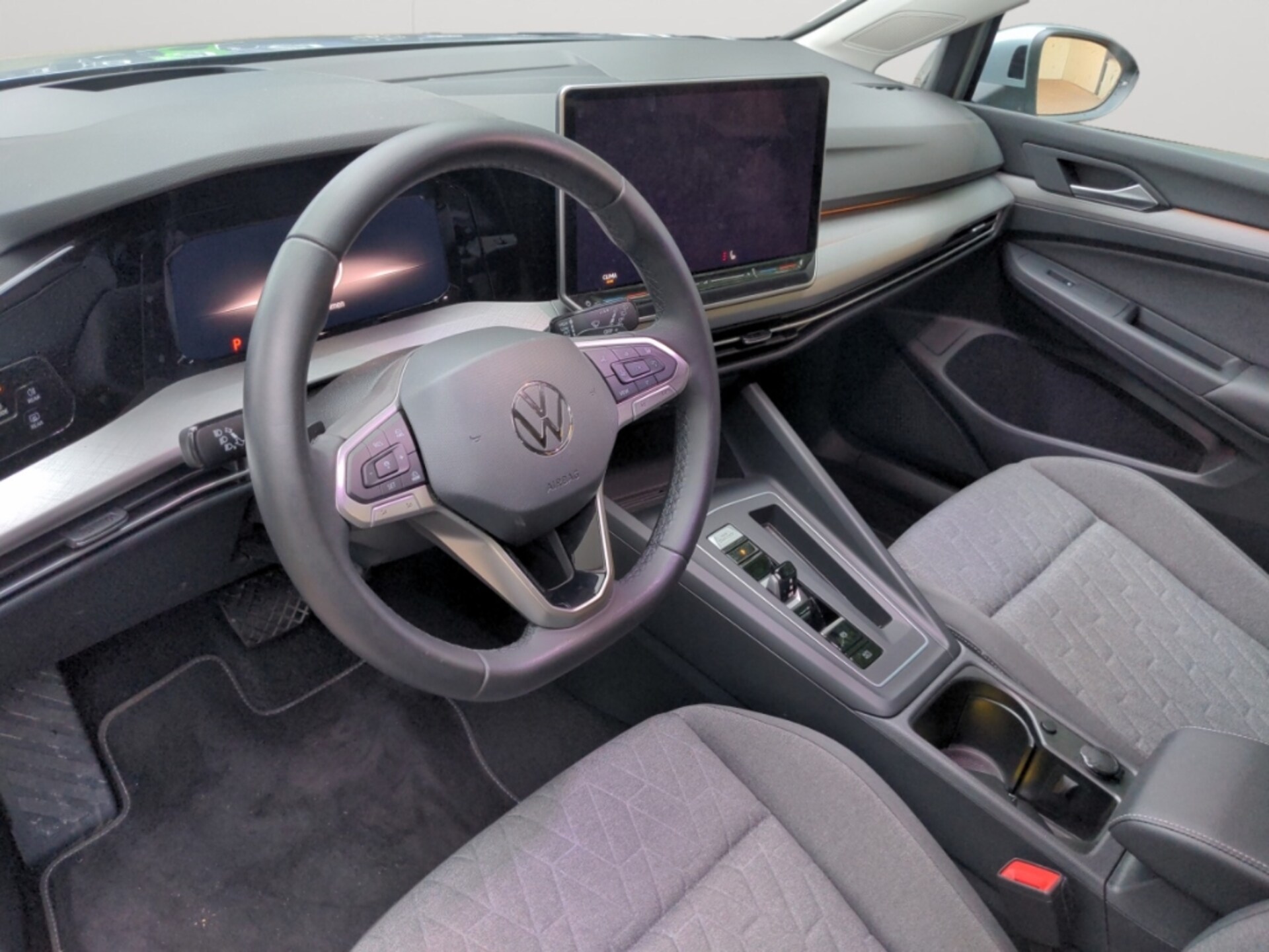 Volkswagen Golf Variant Life