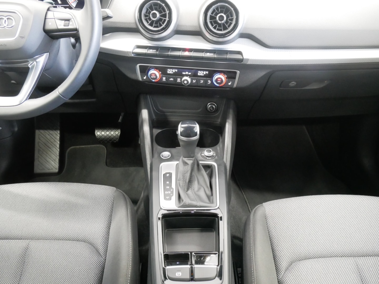 Bild über Audi Q2 advanced 35 TDI S tronic - für weitere Informationen kontaktieren Sie den Audi Partner