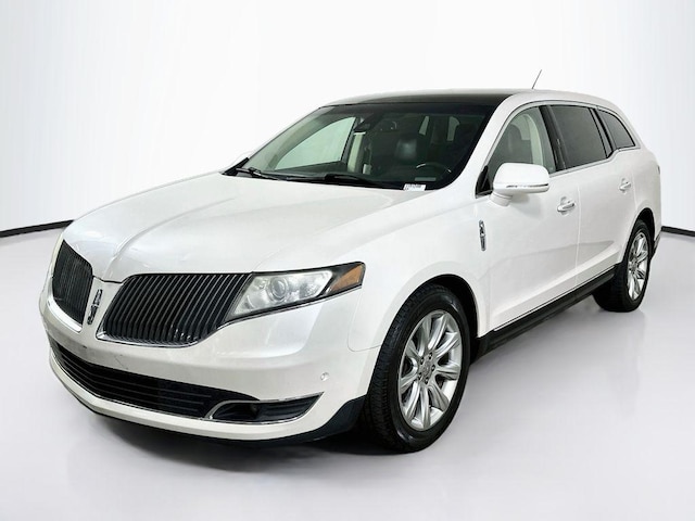 2014 Lincoln MKT