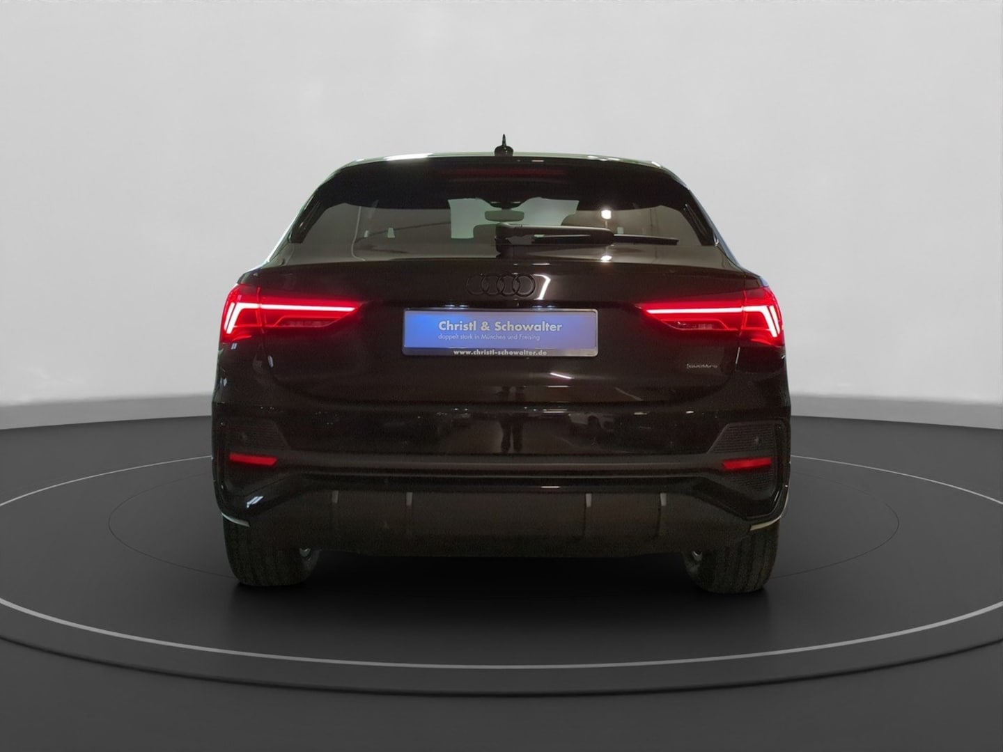 Bild über Audi Q3 Sportback S line 40 TFSI quattro S tronic - für weitere Informationen kontaktieren Sie den Audi Partner