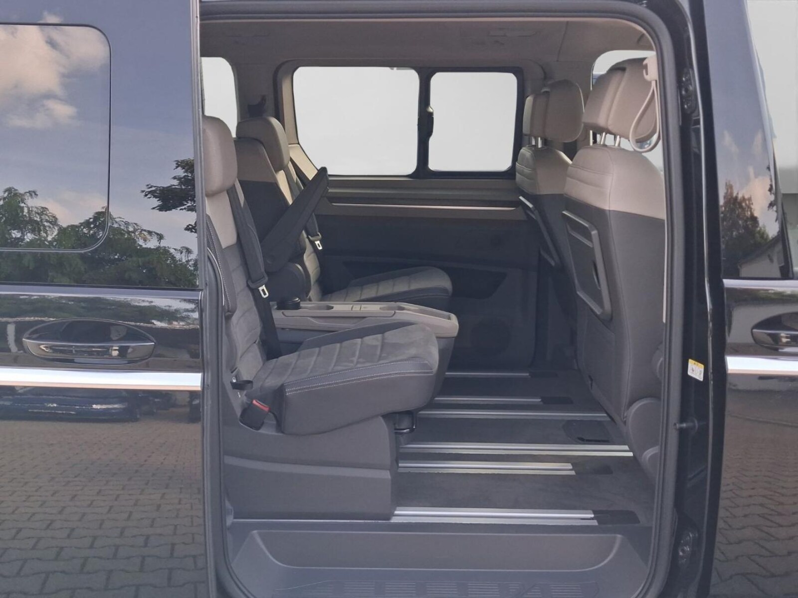 Volkswagen Multivan – Bild 18