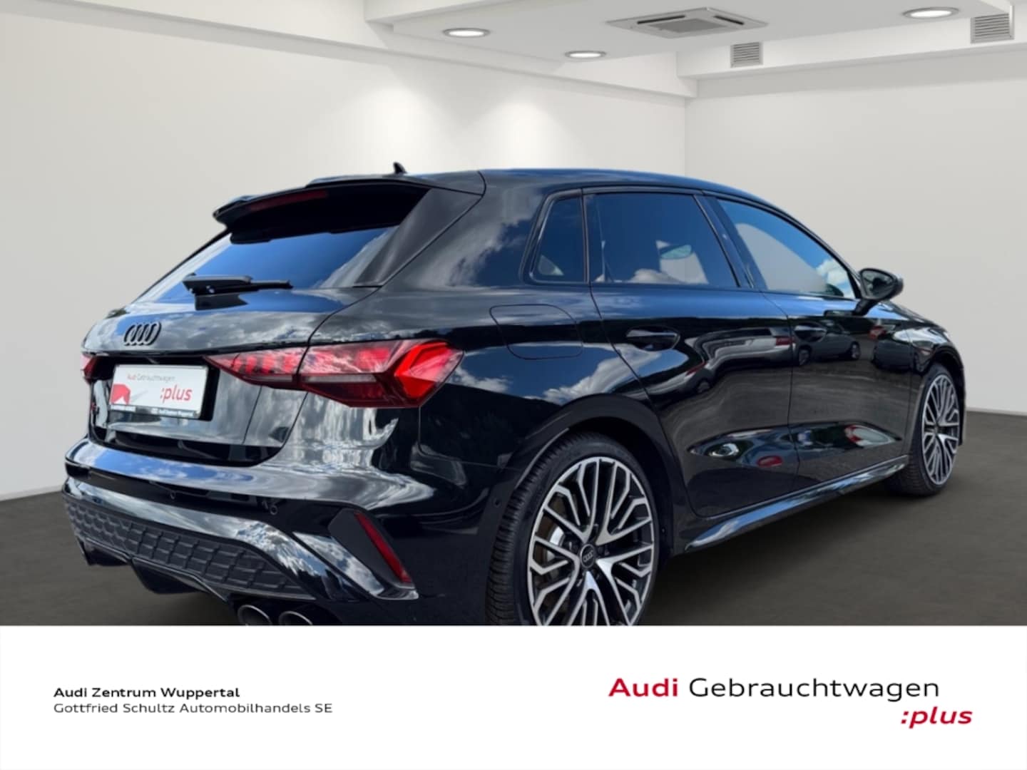 Bild über Audi S3 Sportback TFSI quattro S tronic - für weitere Informationen kontaktieren Sie den Audi Partner