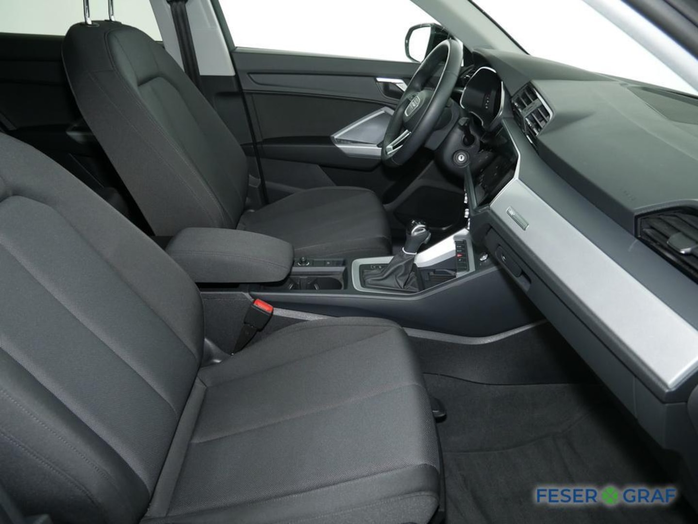 Bild über Audi Q3 advanced 35 TDI S tronic - für weitere Informationen kontaktieren Sie den Audi Partner