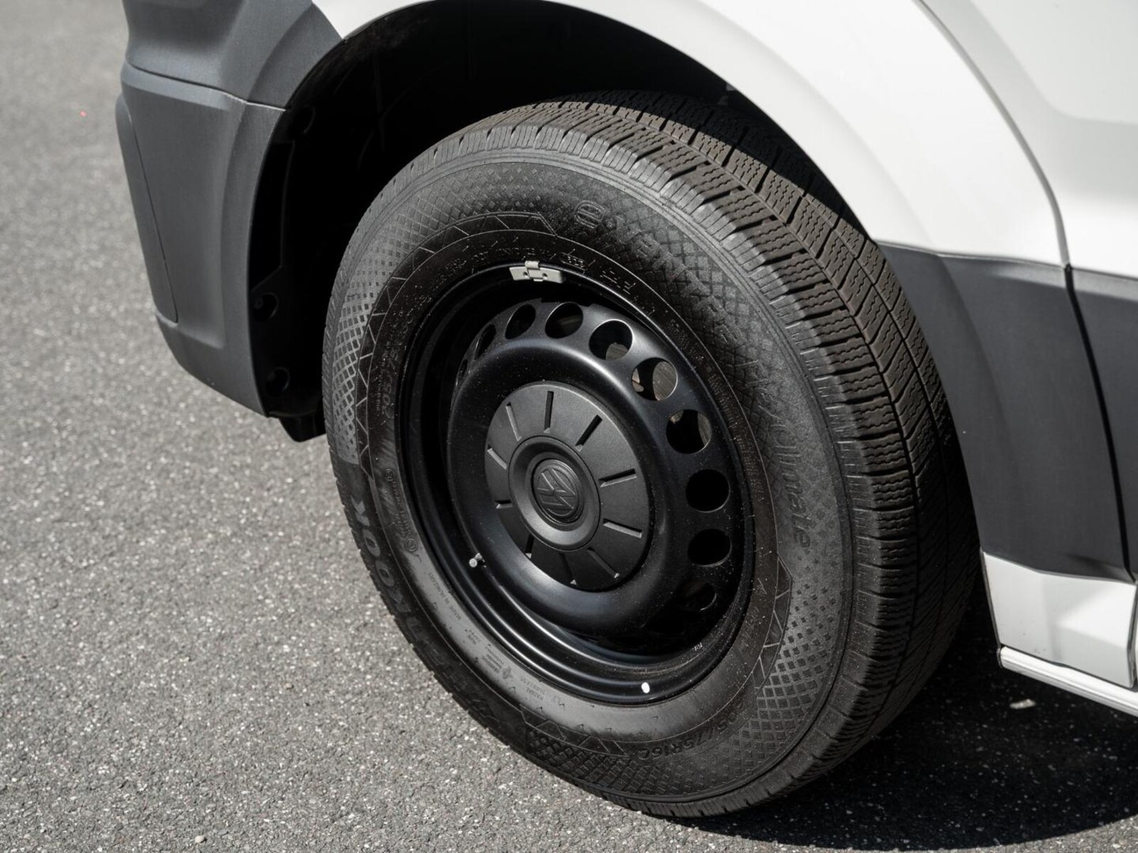 Volkswagen Crafter Kasten mittlerer Radstand – Bild 6