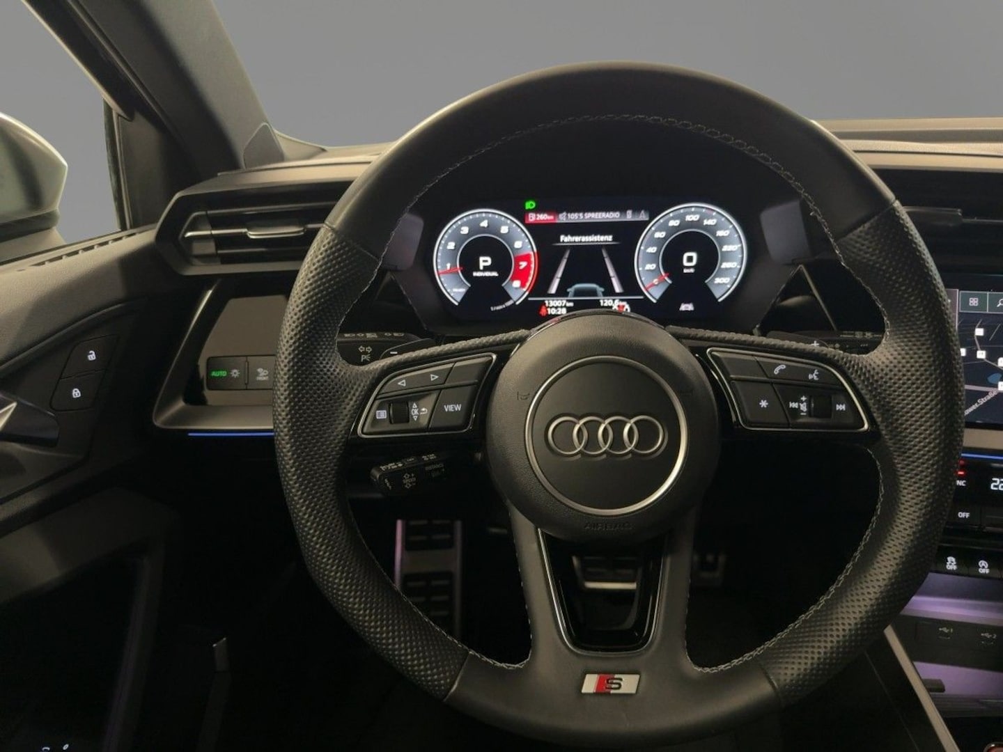 Bild über Audi S3 Sportback TFSI quattro S tronic - für weitere Informationen kontaktieren Sie den Audi Partner