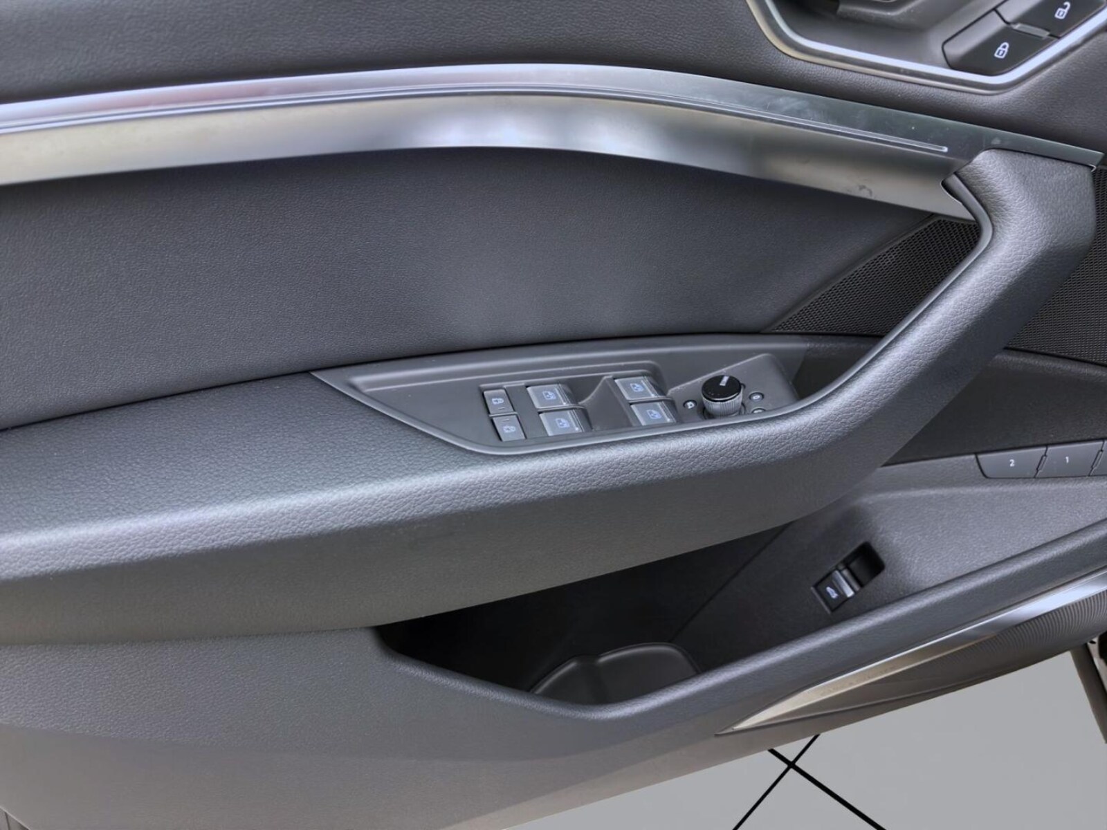 Audi Q8 e-tron – Bild 11
