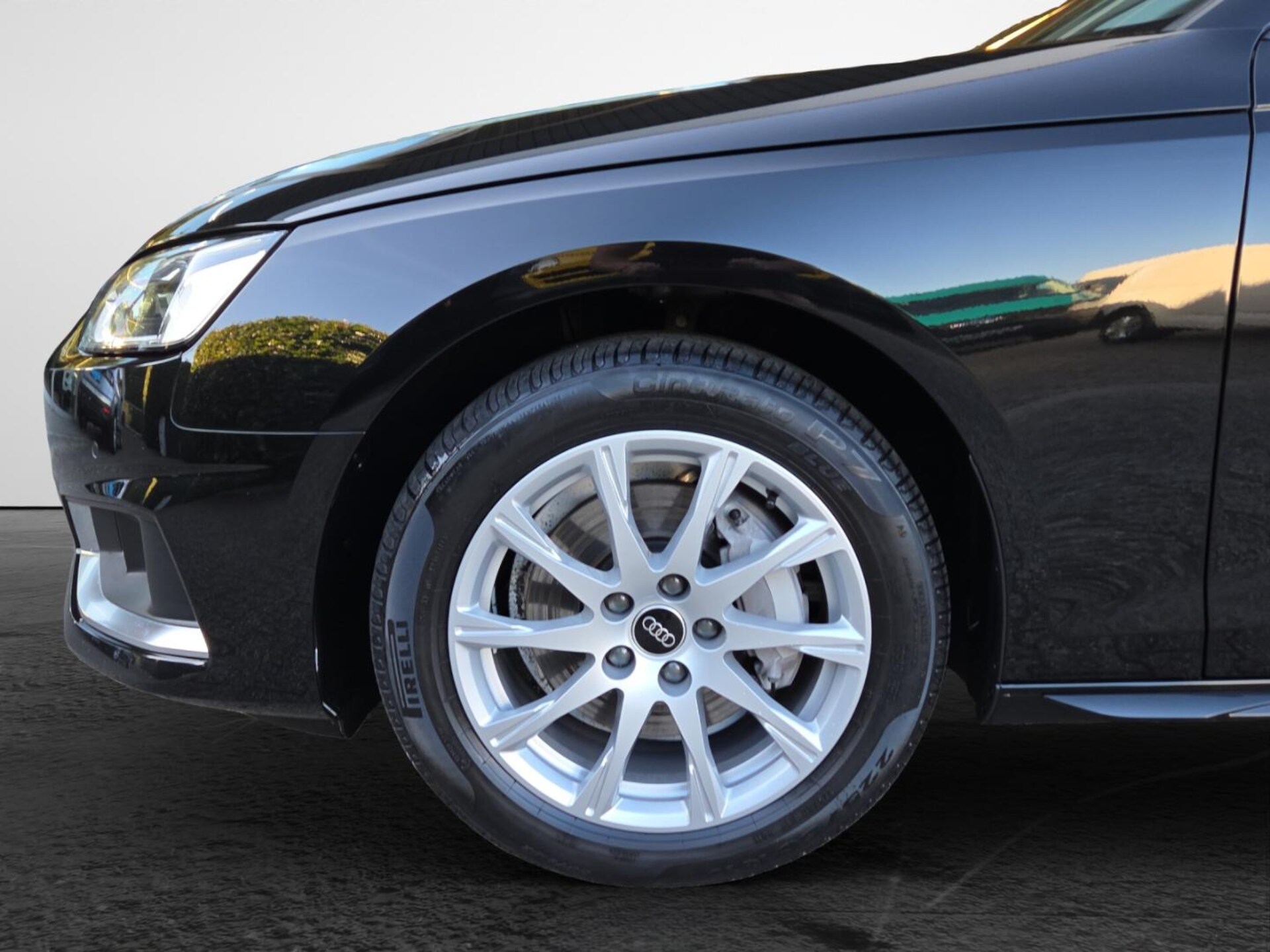 Audi A4 Avant Advanced
