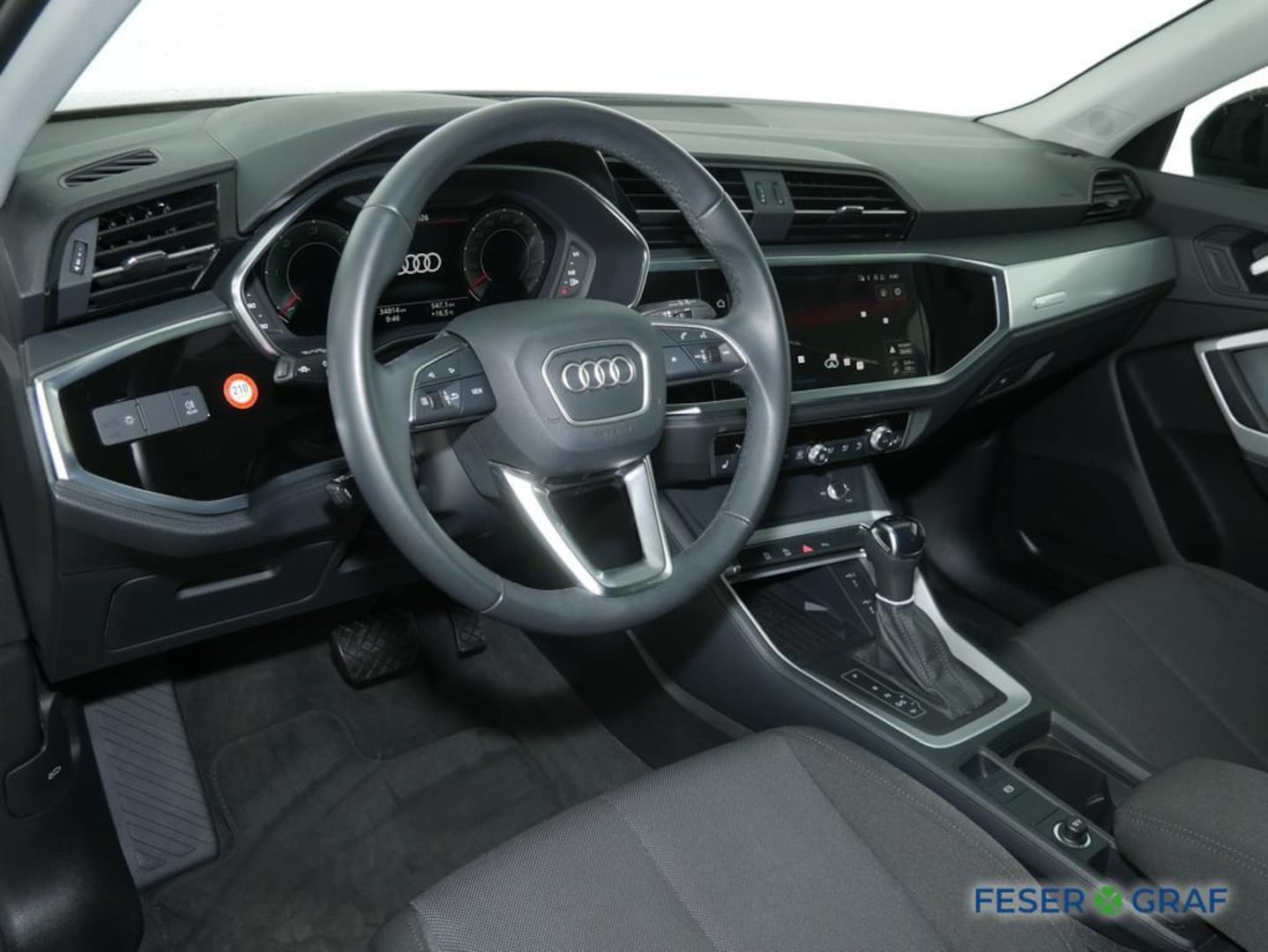Bild über Audi Q3 advanced 35 TDI S tronic - für weitere Informationen kontaktieren Sie den Audi Partner
