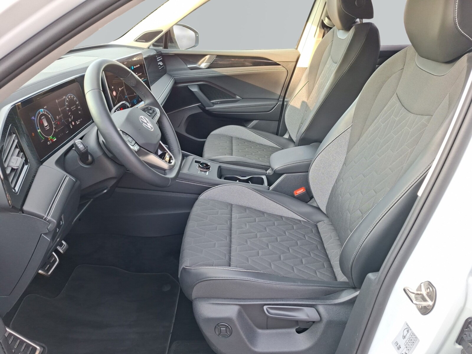 Volkswagen Tiguan – Bild 8