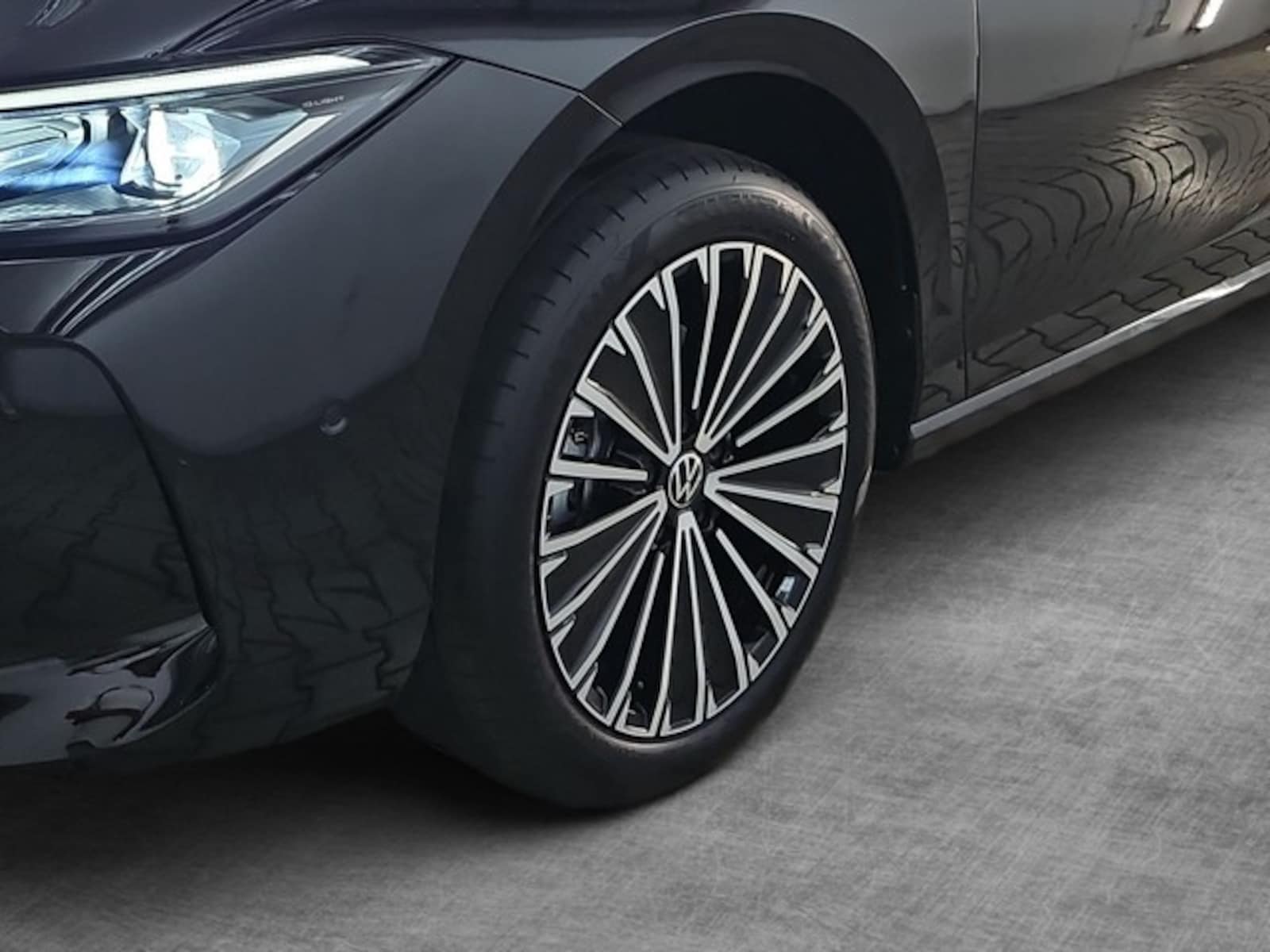 Volkswagen Passat – Bild 4