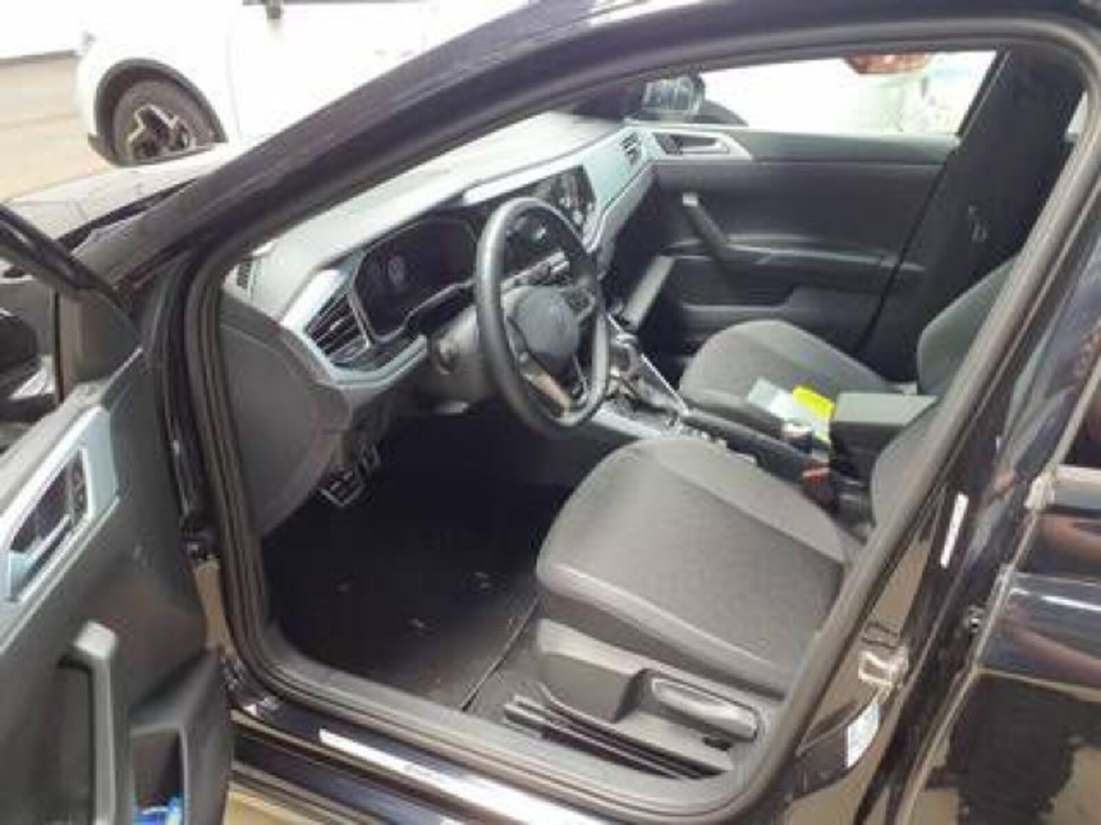 Volkswagen Taigo – Bild 4