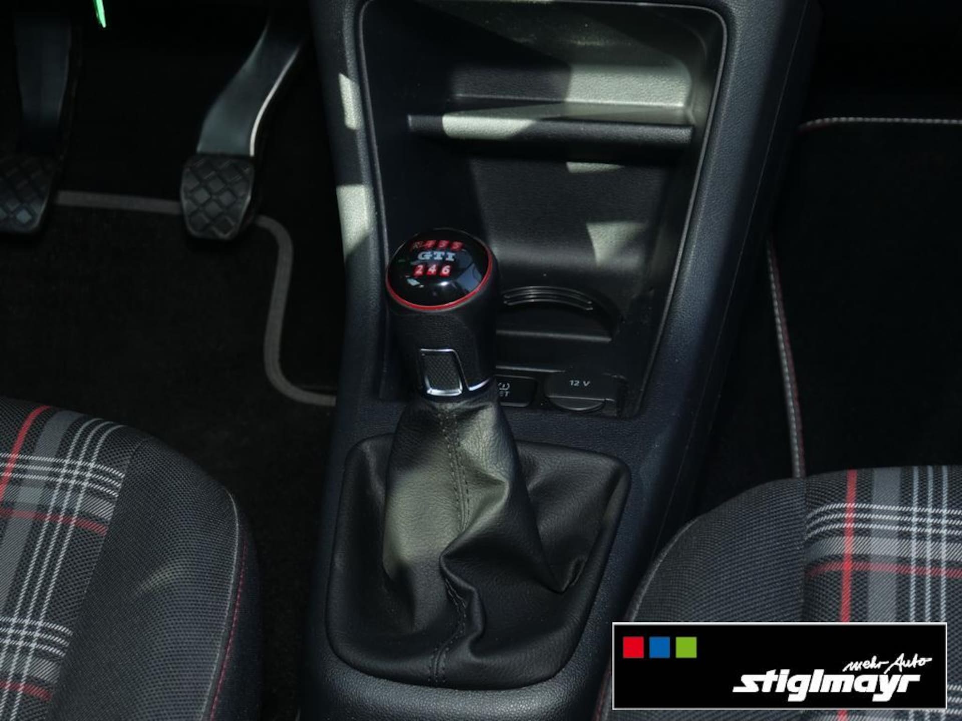Volkswagen up! GTI