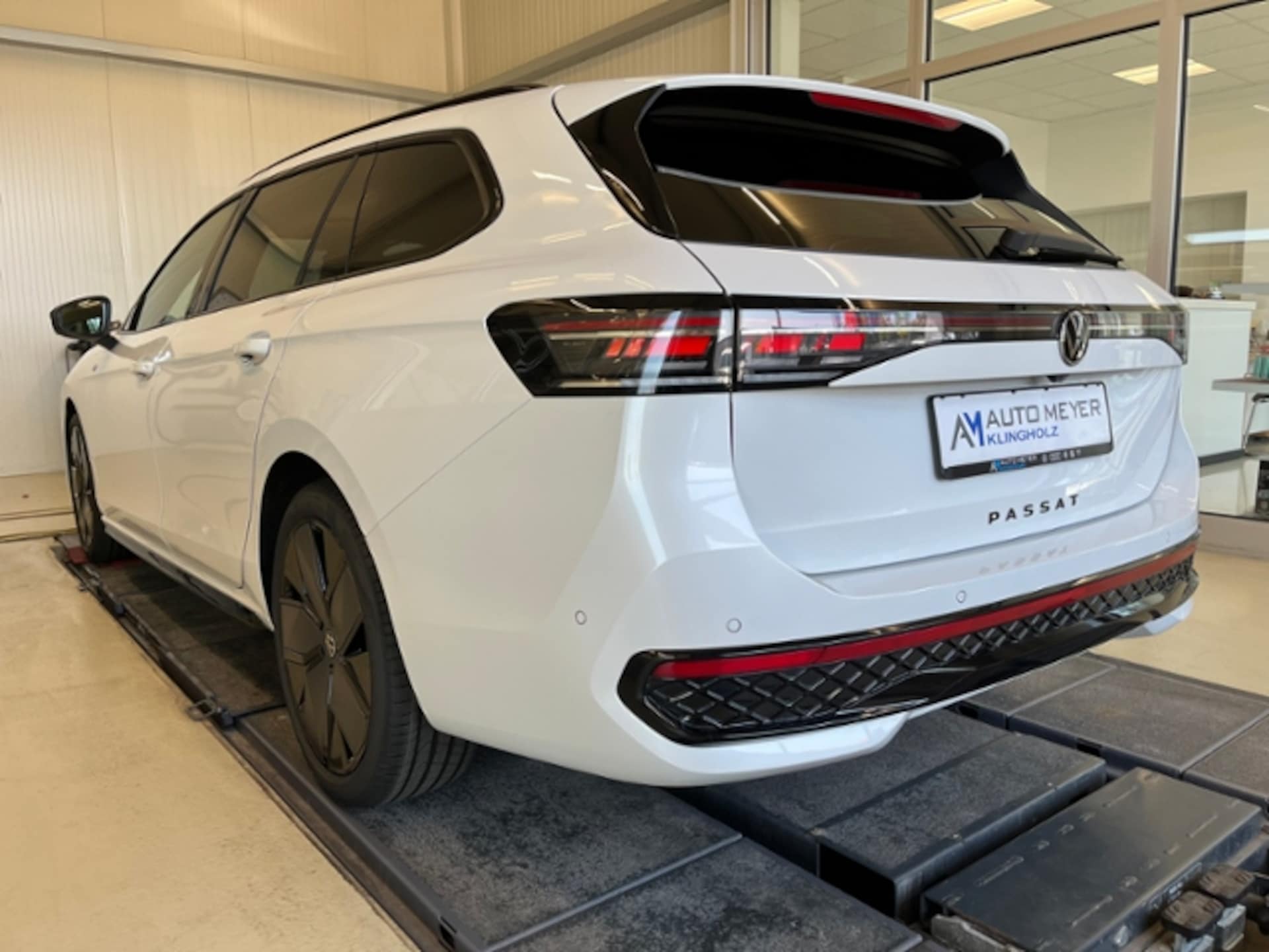 Volkswagen Passat R-Line