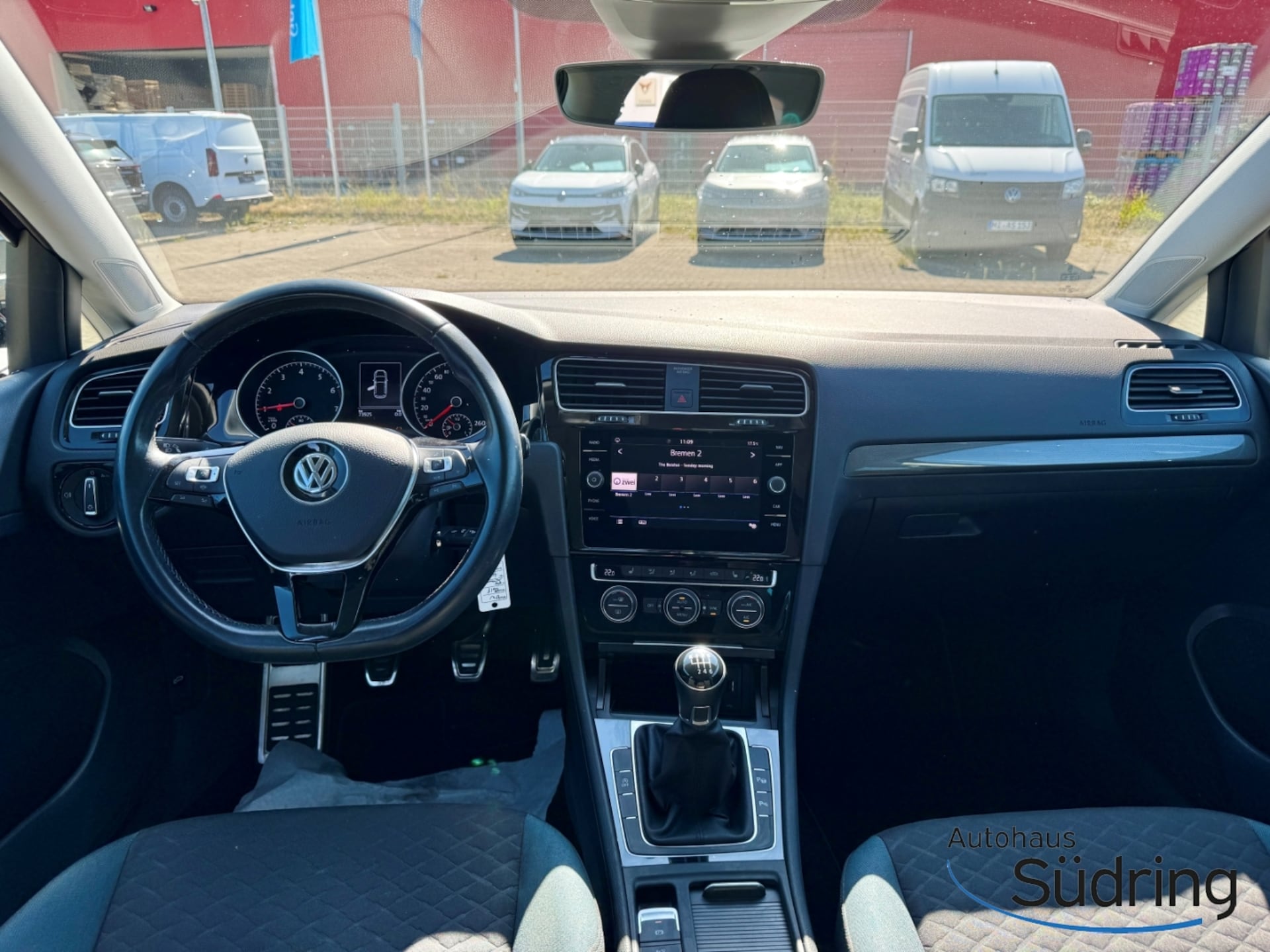 Volkswagen Golf IQ.DRIVE