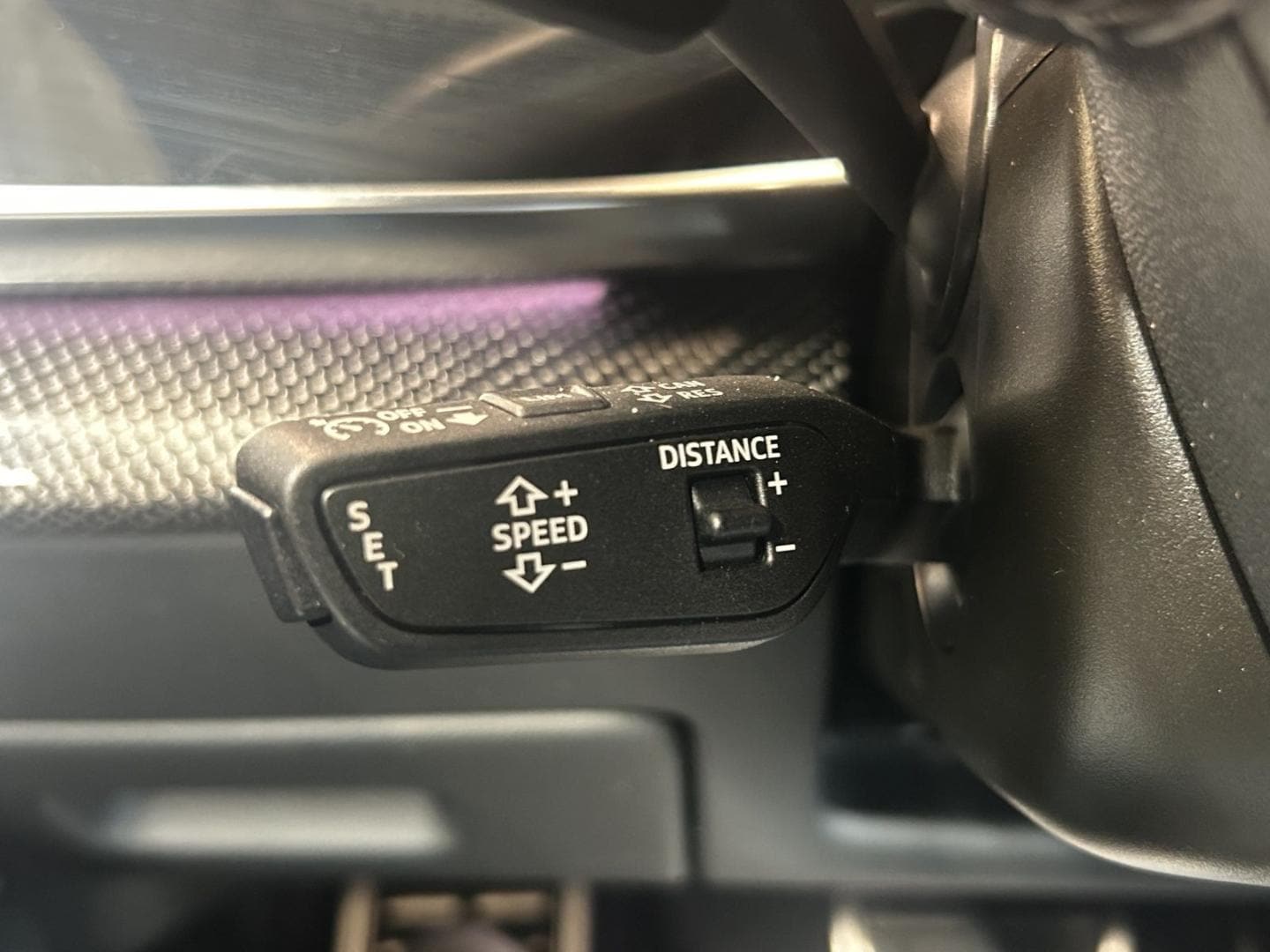 Bild über Audi SQ8 TFSI quattro tiptronic - für weitere Informationen kontaktieren Sie den Audi Partner