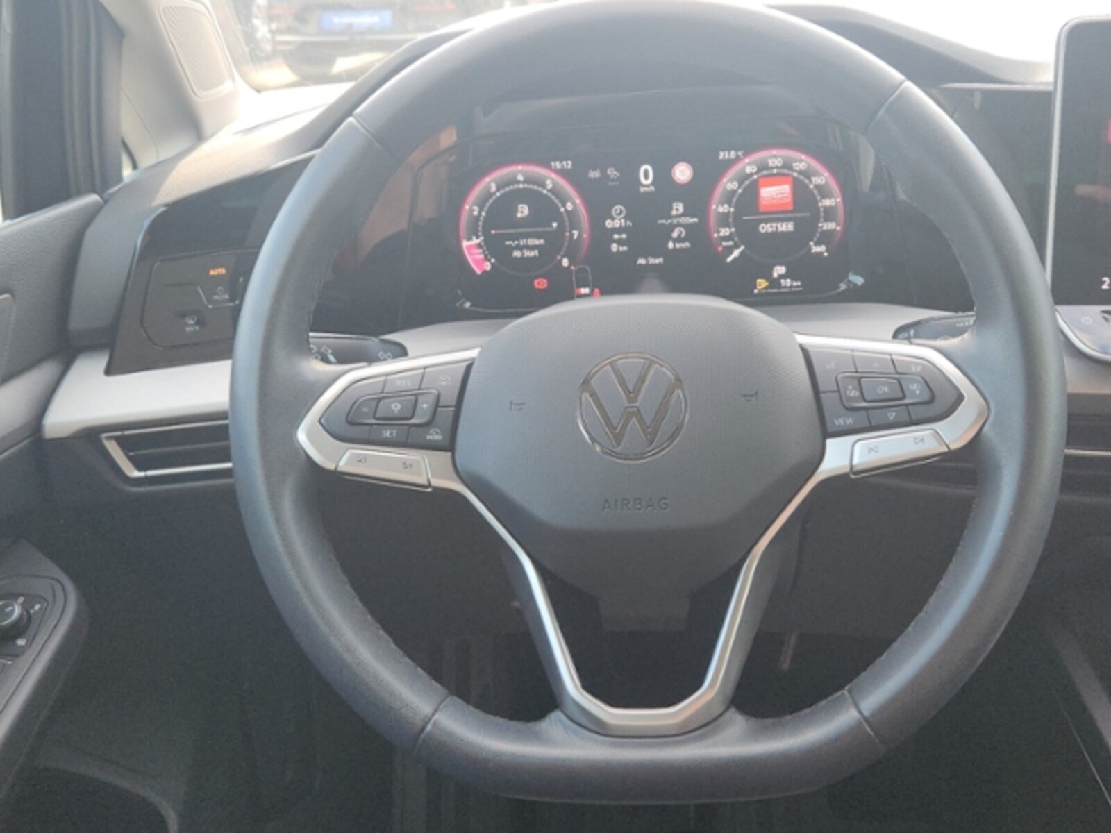 Volkswagen Golf – Bild 12