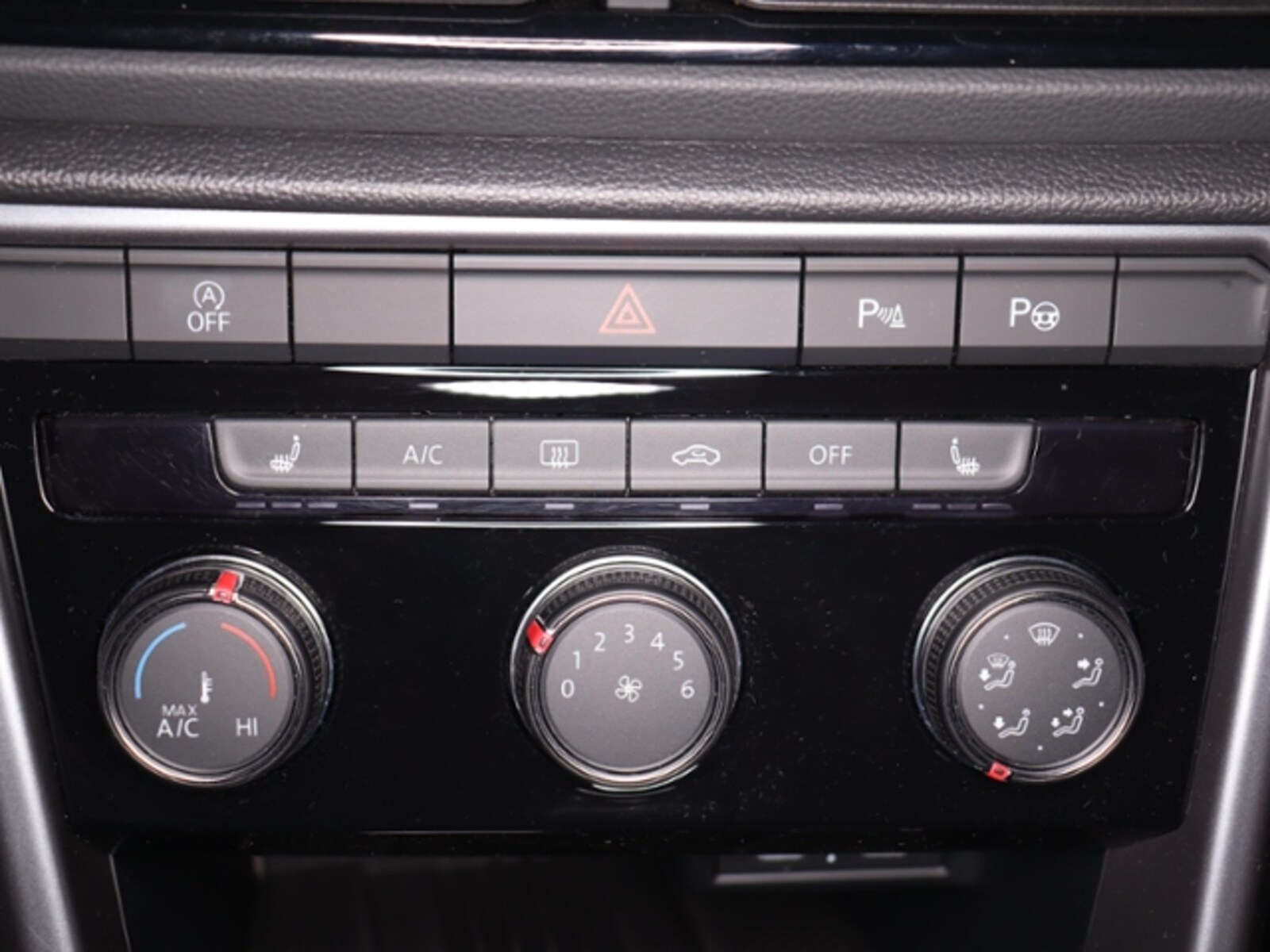 Volkswagen T-Roc – Bild 9