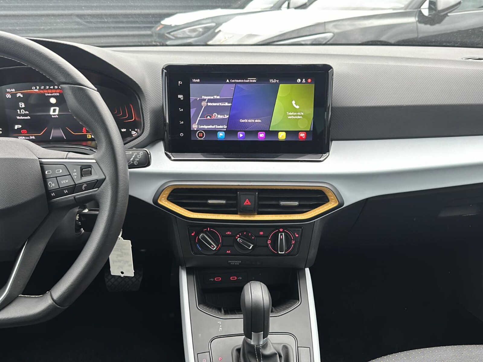 SEAT Arona – Bild 14