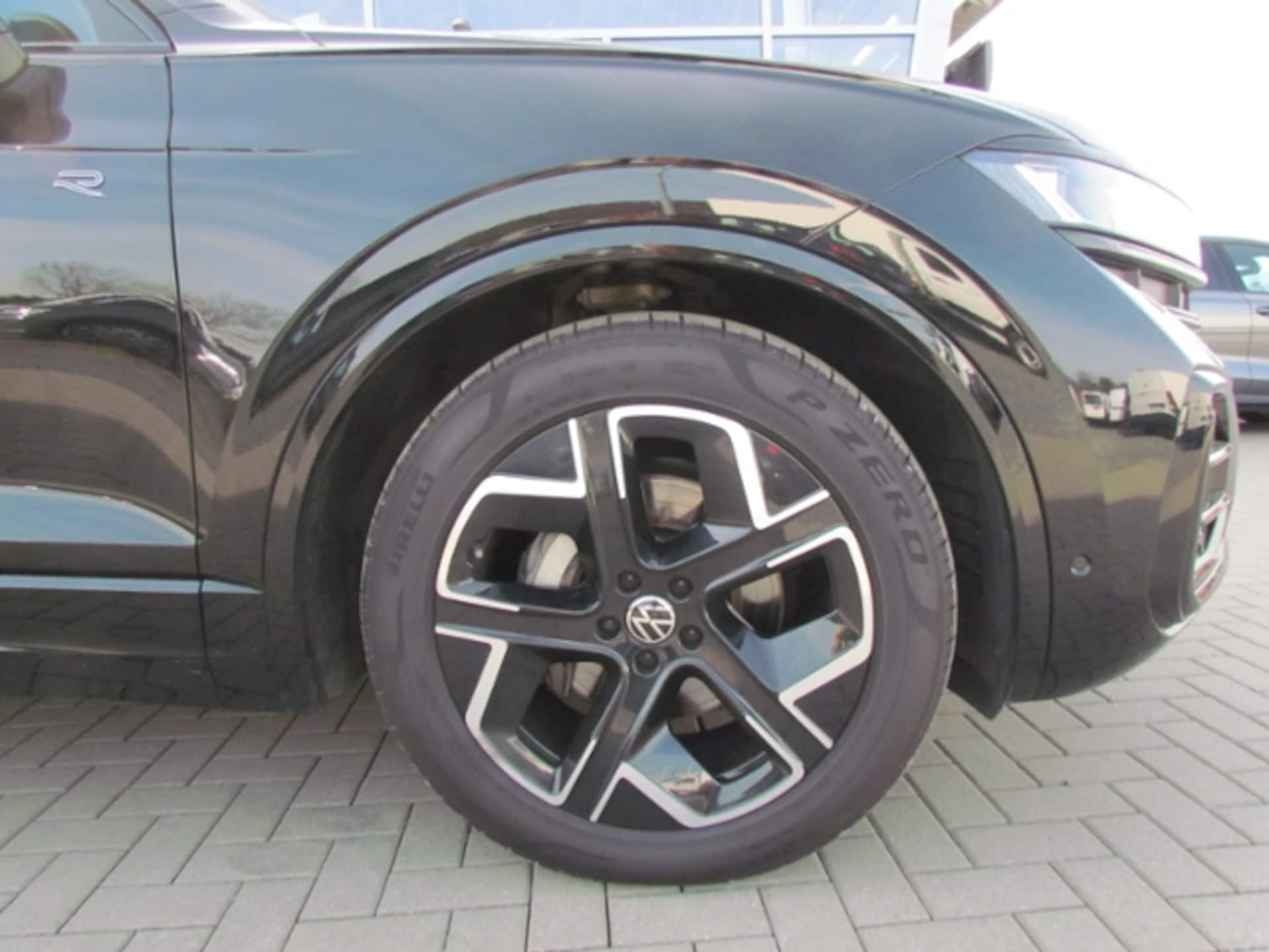 Volkswagen Touareg R-Line